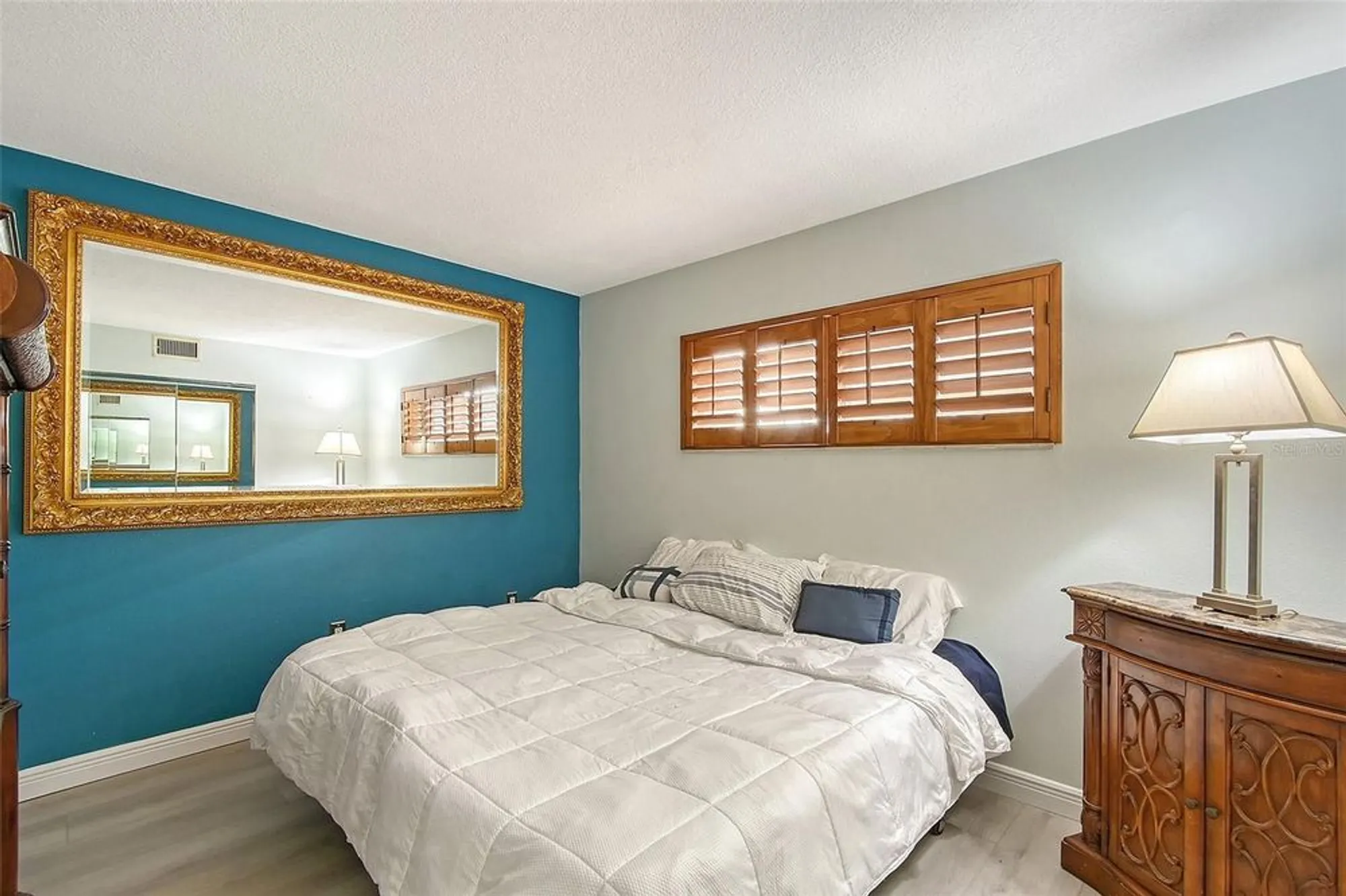 Property Slideshow image 8 of 65 | 1300 n portofino dr apt 103, Sarasota, FL, 34242