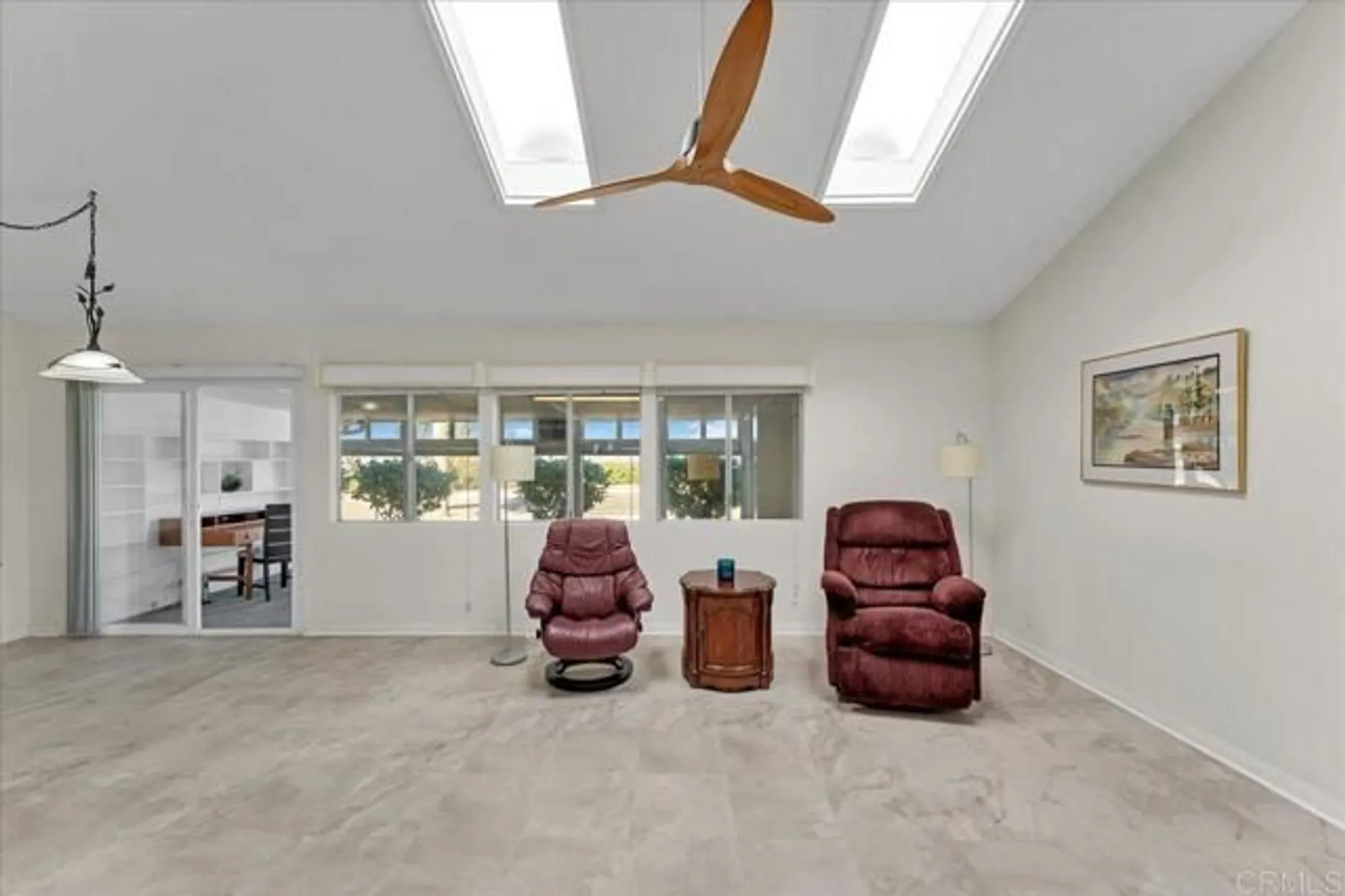 Property Slideshow image 10 of 44 | 3685 vista campana 56, Oceanside, CA, 92057