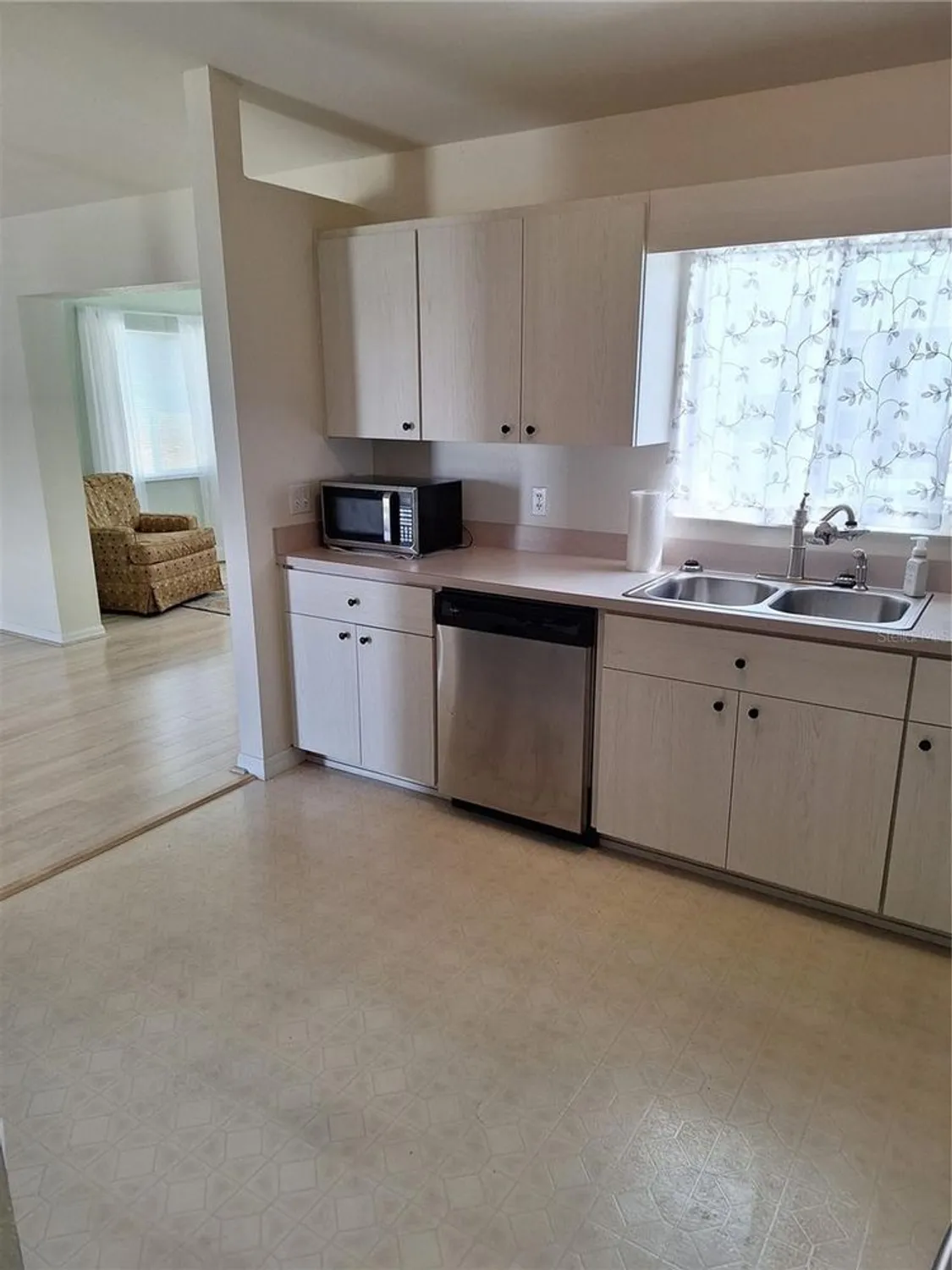 Property Slideshow image 15 of 24 | 9951 sw 62nd ter, Ocala, FL, 34476