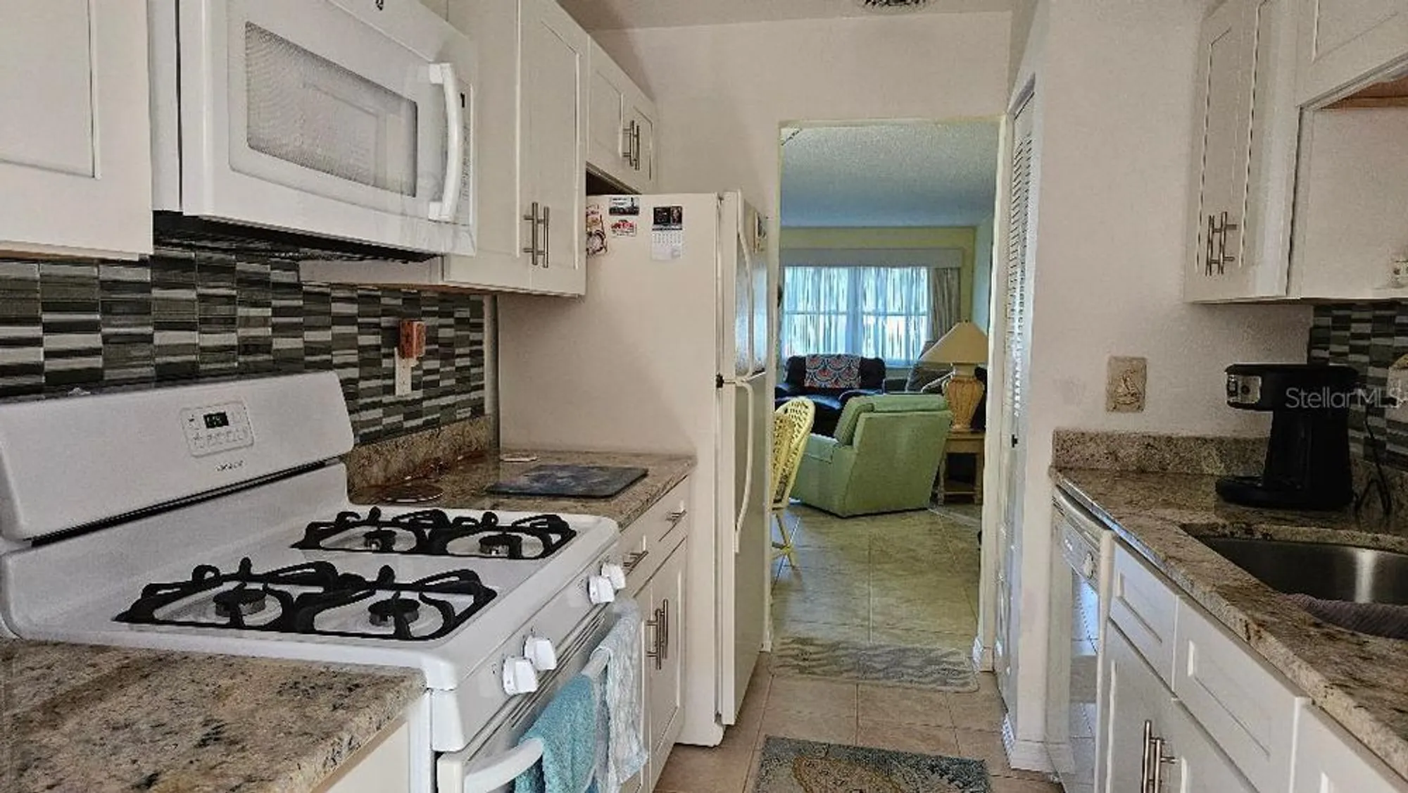 Property Slideshow image 3 of 32 | 5975 terrace park dr n unit 102, St Petersburg, FL, 33709