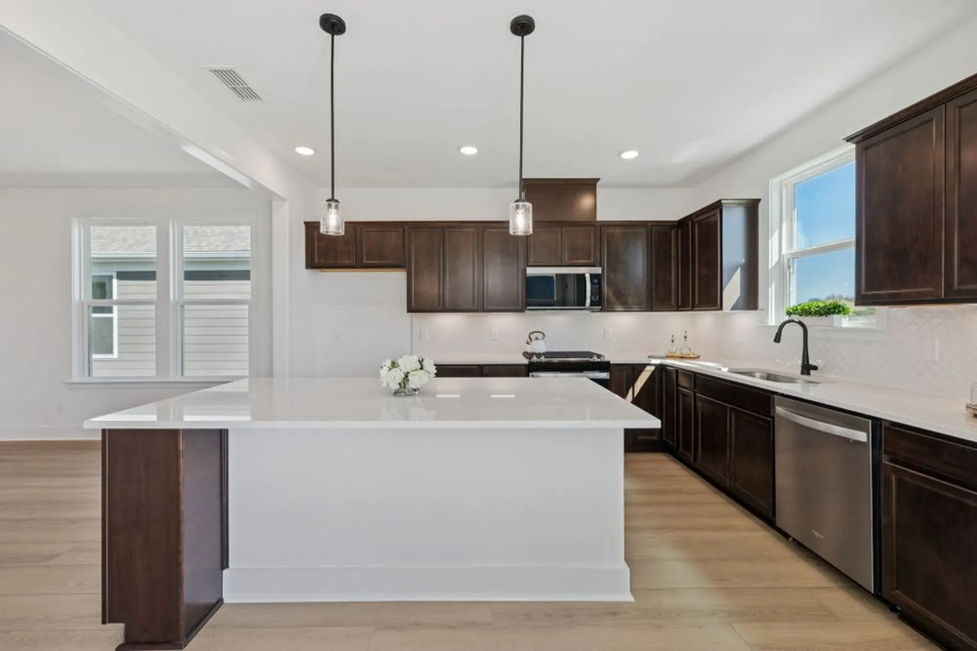 Property Slideshow image 8 of 36 | 535 scarlet oak rd, Lebanon, TN, 37090