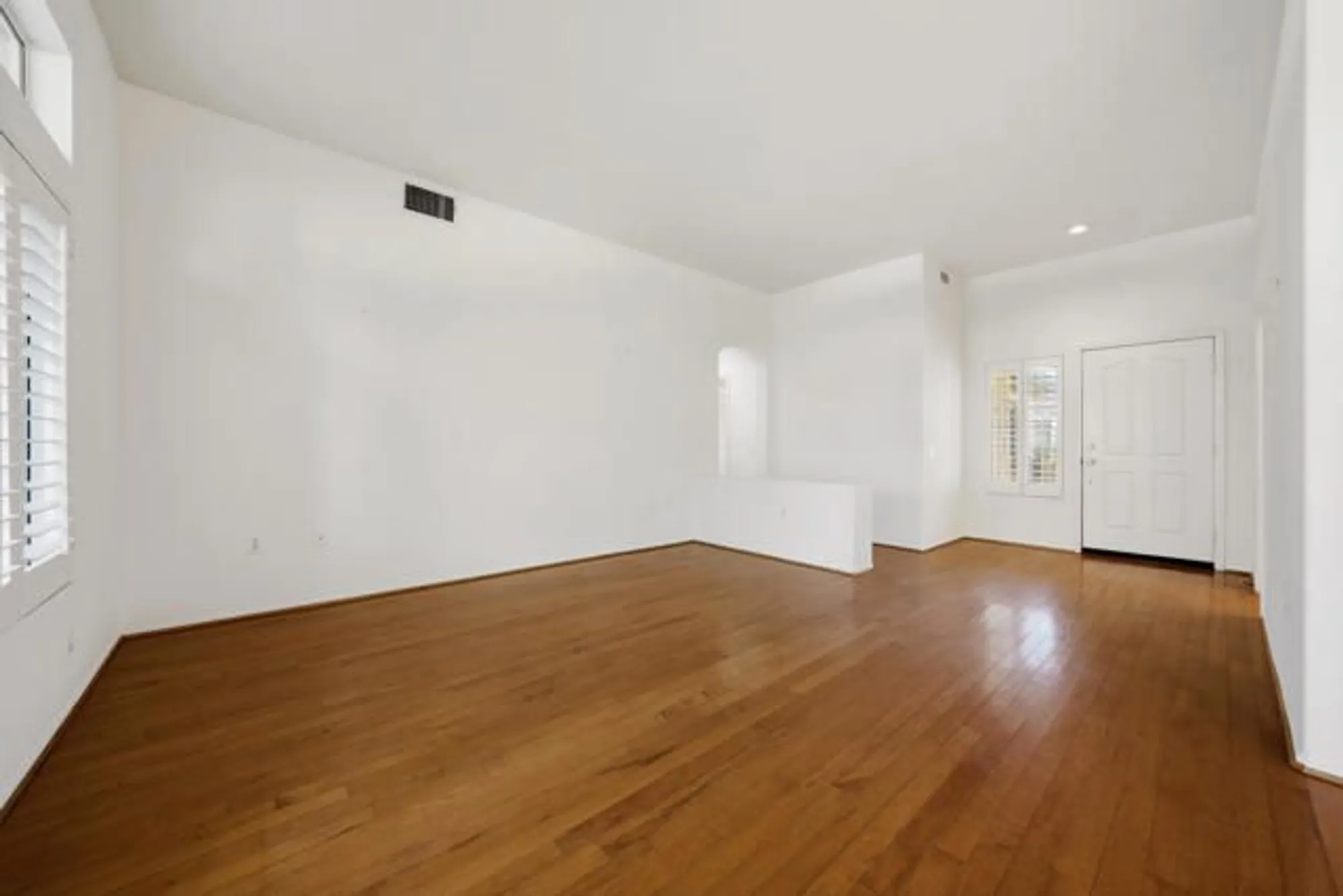 Property Slideshow image 10 of 30 | 78332 yucca blossom dr, Palm Desert, CA, 92211