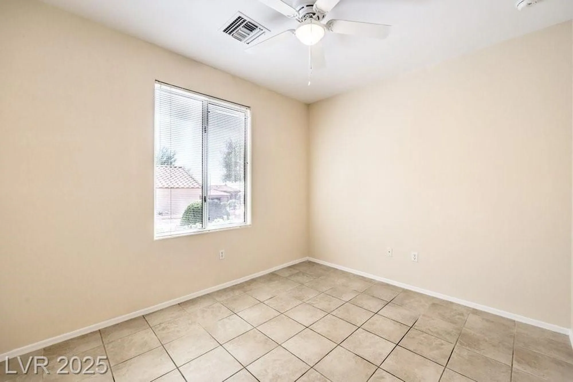 Property Slideshow image 24 of 39 | 11008 summers end ave, Las Vegas, NV, 89134