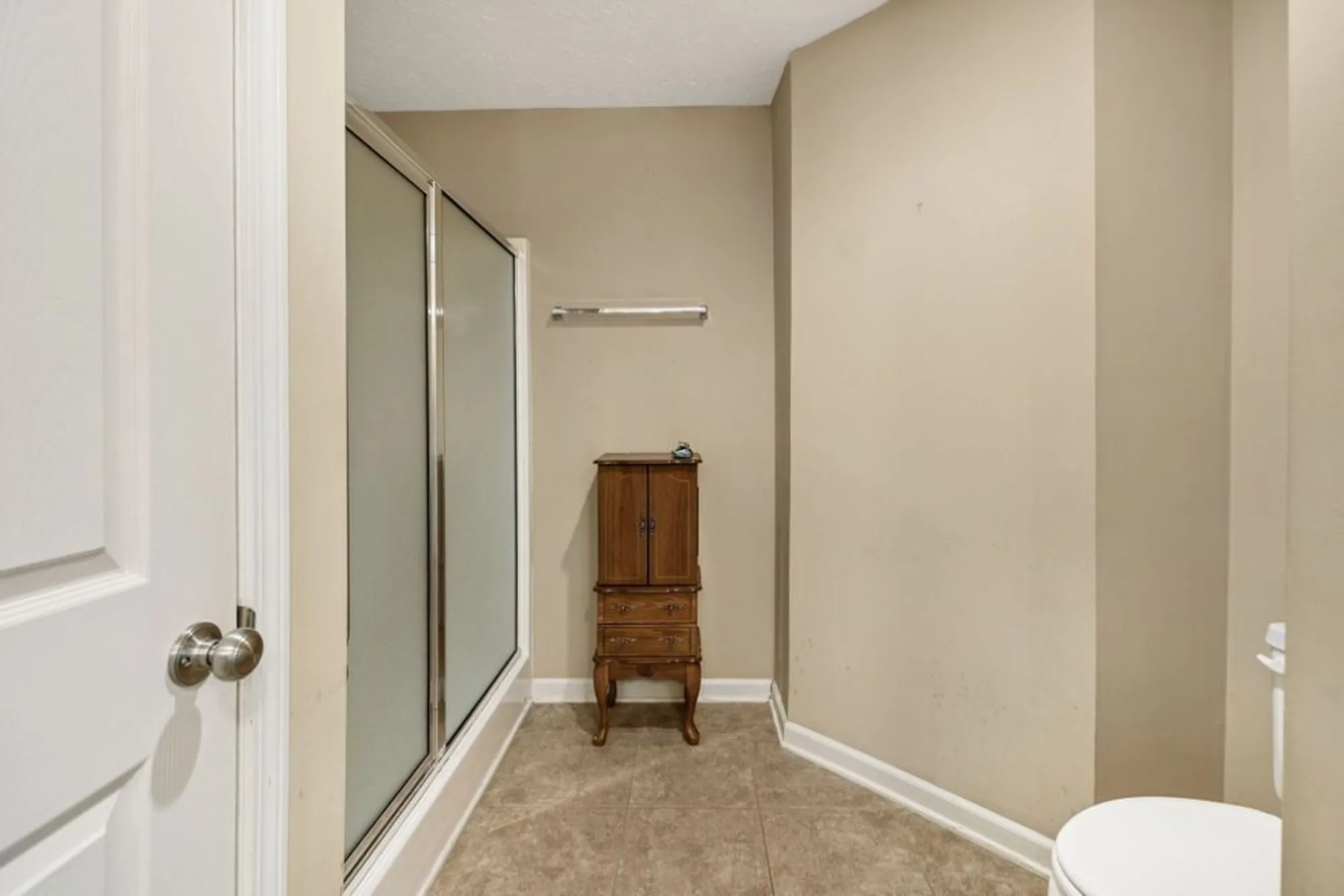 Property Slideshow image 38 of 47 | 145 plymouth dr, Lebanon, TN, 37087