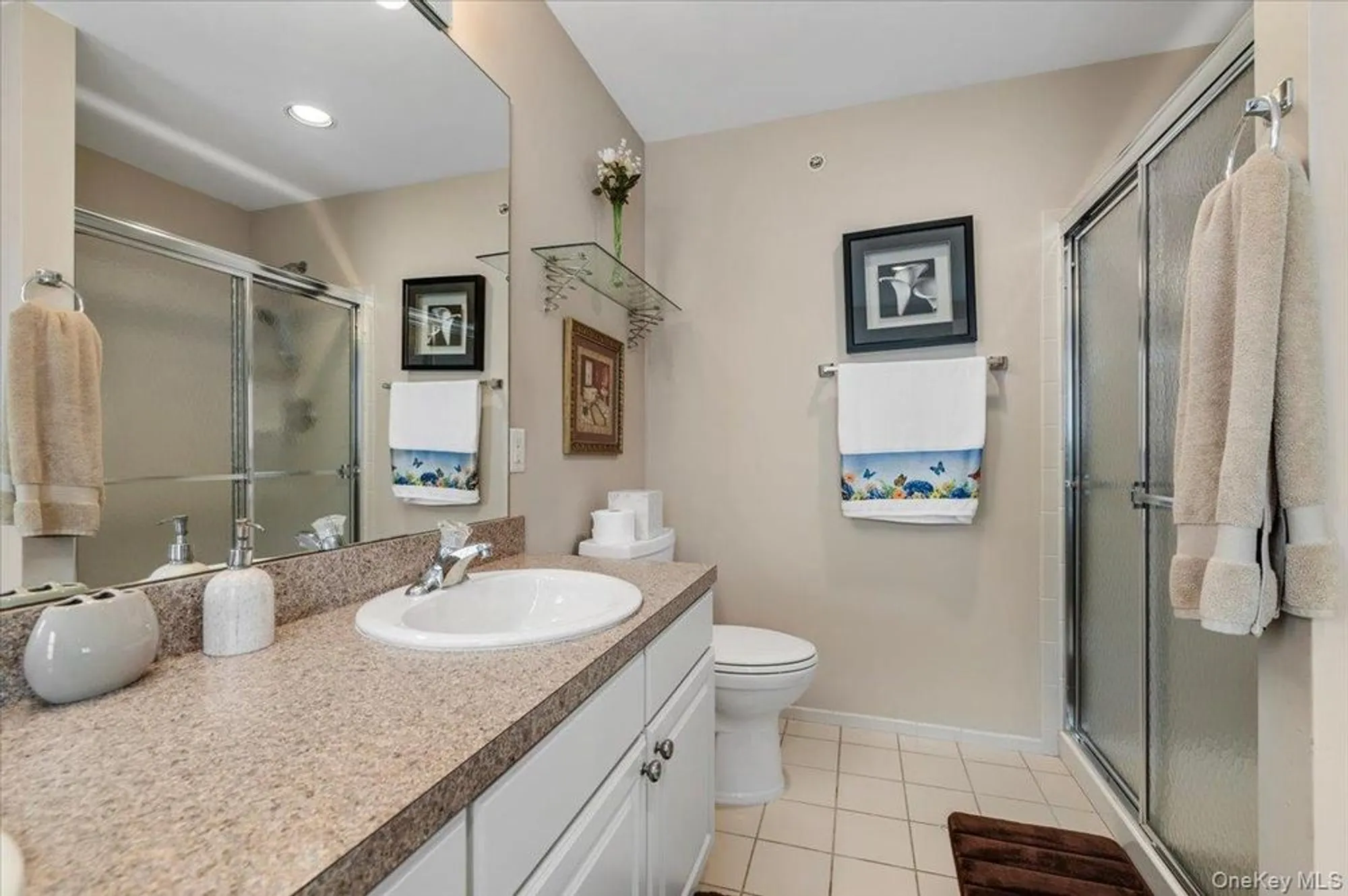 Property Slideshow image 23 of 27 | 108 joseph ln, Dix Hills, NY, 11746