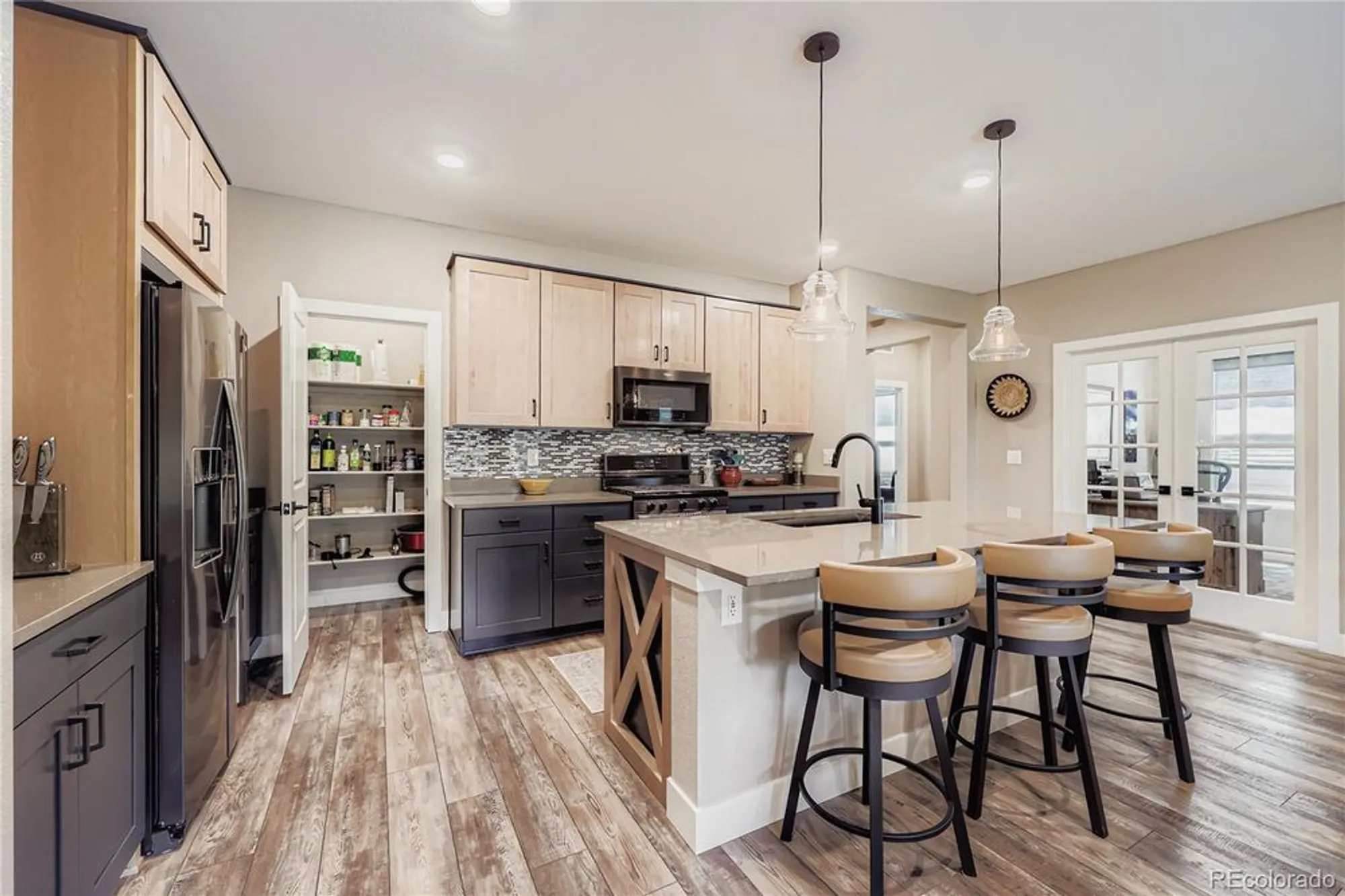 Property Slideshow image 11 of 29 | 487 hideaway ct, Castle Rock, CO, 80104