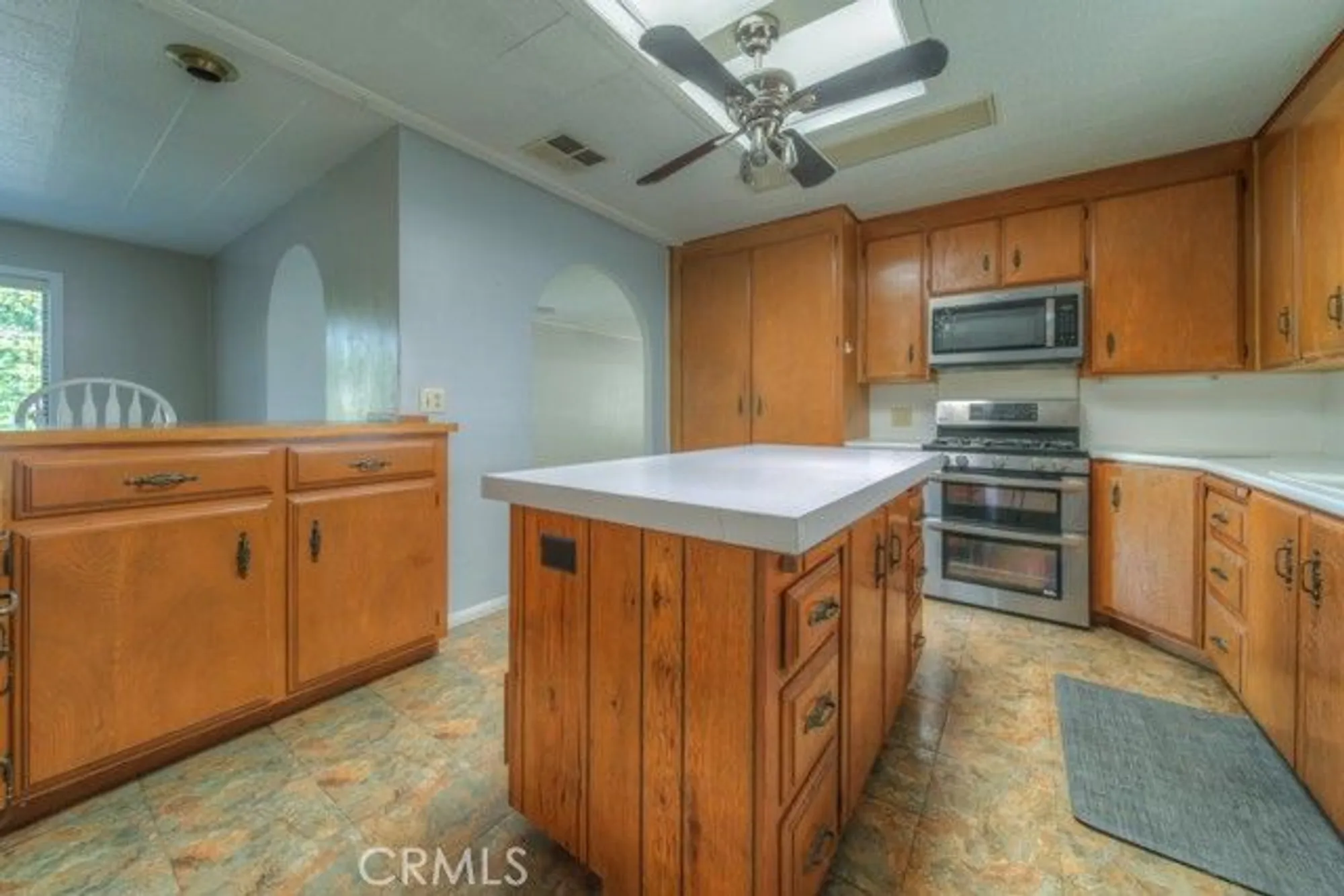 Property Slideshow image 17 of 30 | 38023 via vela, Murrieta, CA, 92563