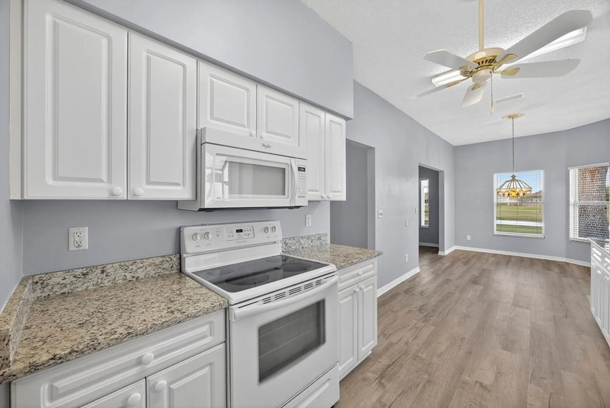 Property Slideshow image 14 of 68 | 321 ranchwood dr, Leesburg, FL, 34748