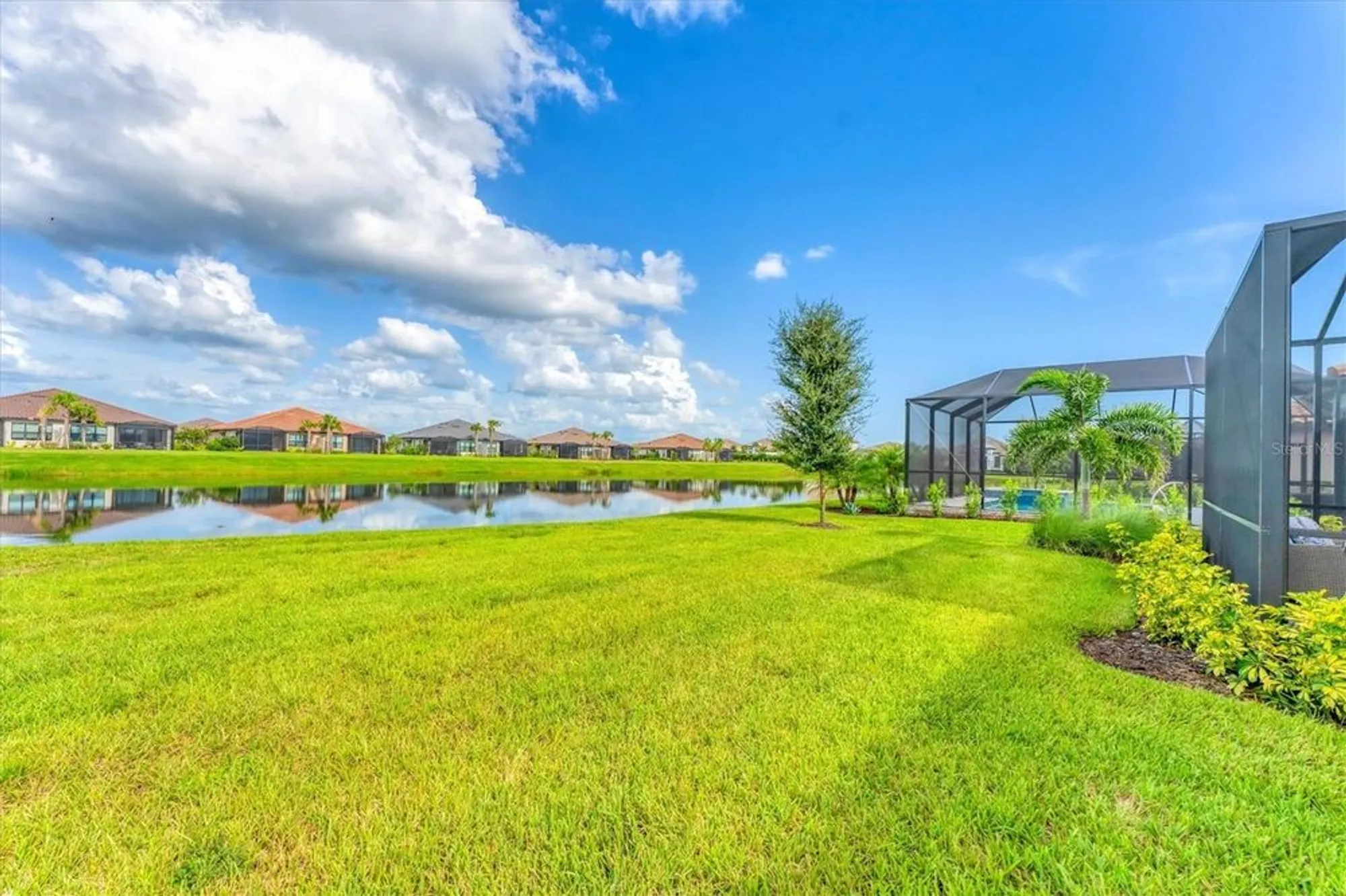 Property Slideshow image 39 of 99 | 3025 veneto ct, Bradenton, FL, 34211