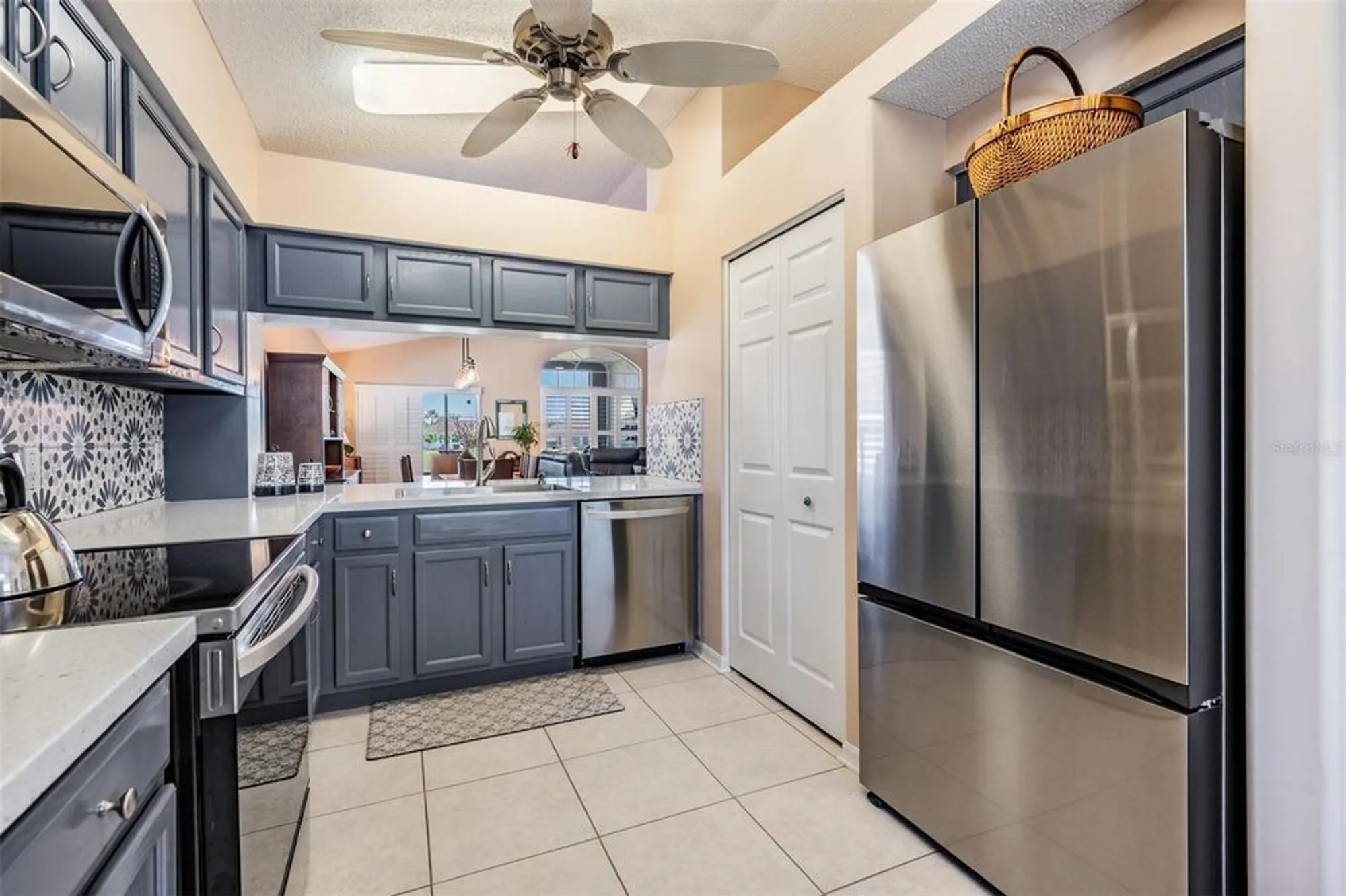 Property Slideshow image 9 of 50 | 1745 westerham loop, Trinity, FL, 34655