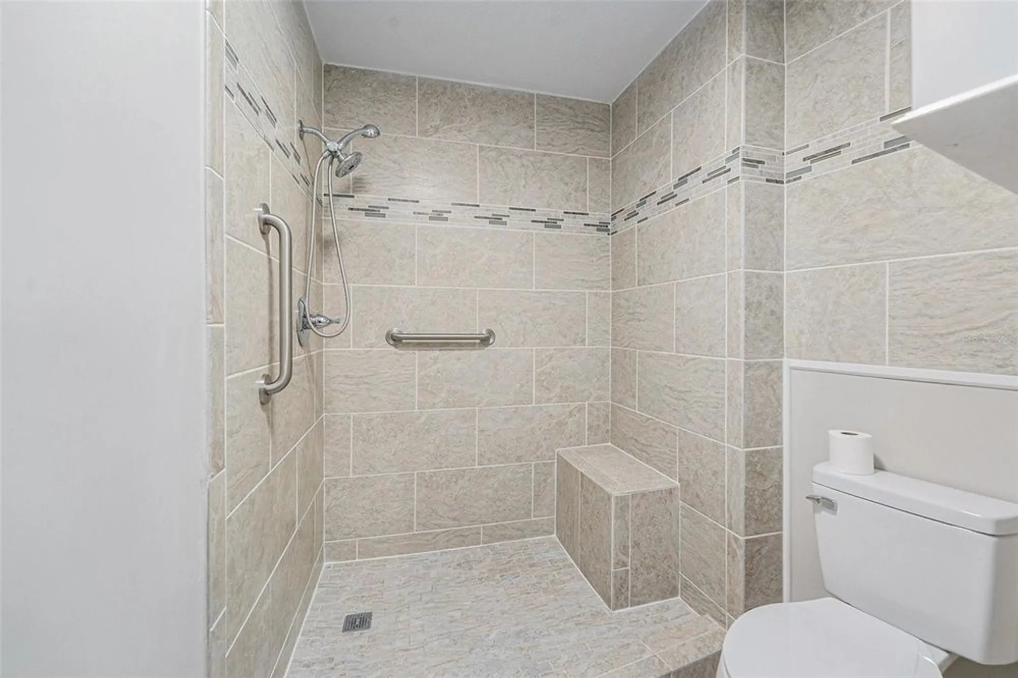 Property Slideshow image 15 of 34 | 384 boca ciega point blvd, Saint Petersburg, FL, 33708