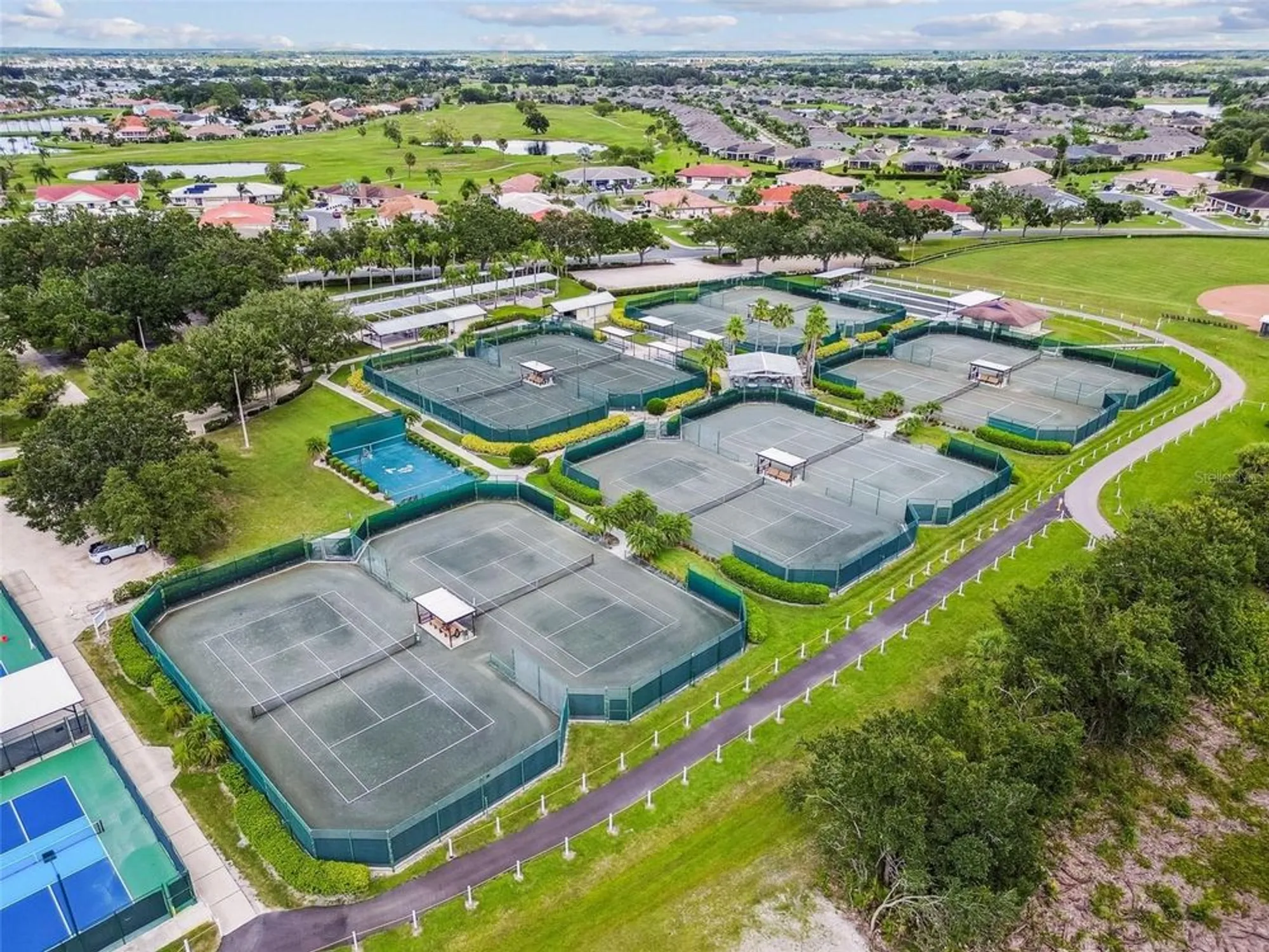 Property Slideshow image 37 of 39 | 2305 e del webb blvd, Sun City Center, FL, 33573