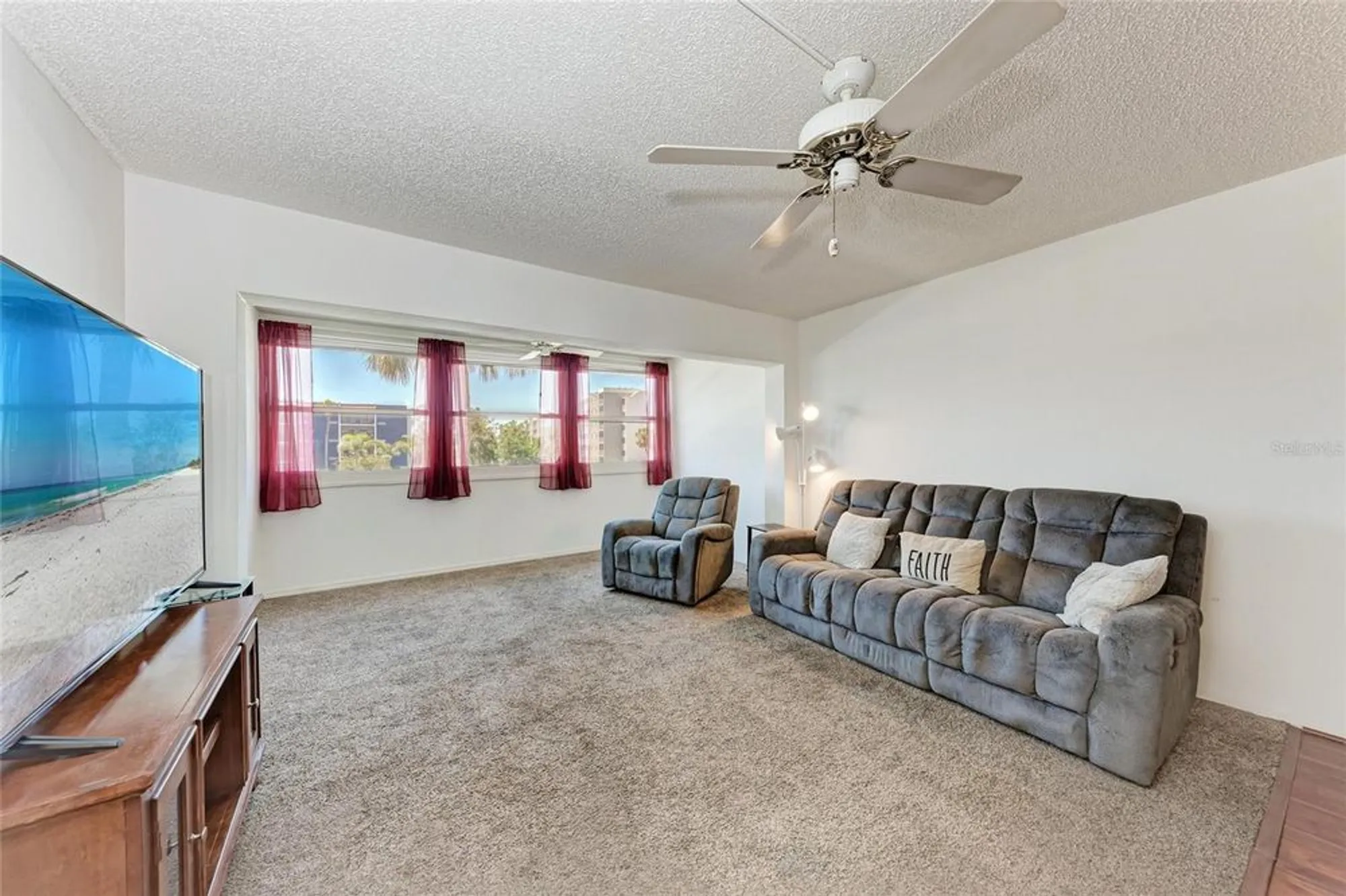 Property Slideshow image 9 of 62 | 2300 aaron st apt 204, Port Charlotte, FL, 33952