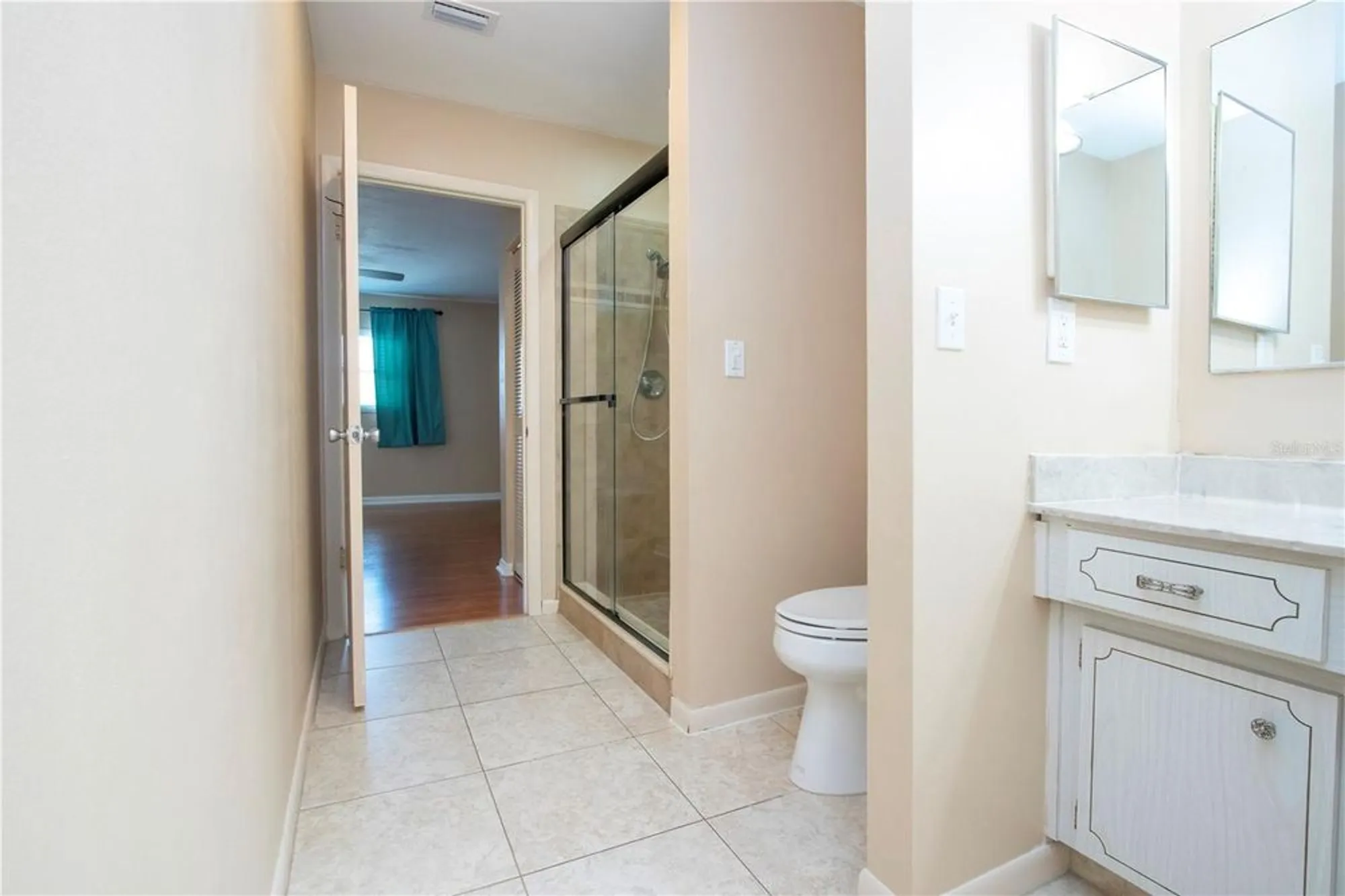 Property Slideshow image 37 of 60 | 332 club manor dr # 10, Sun City Center, FL, 33573