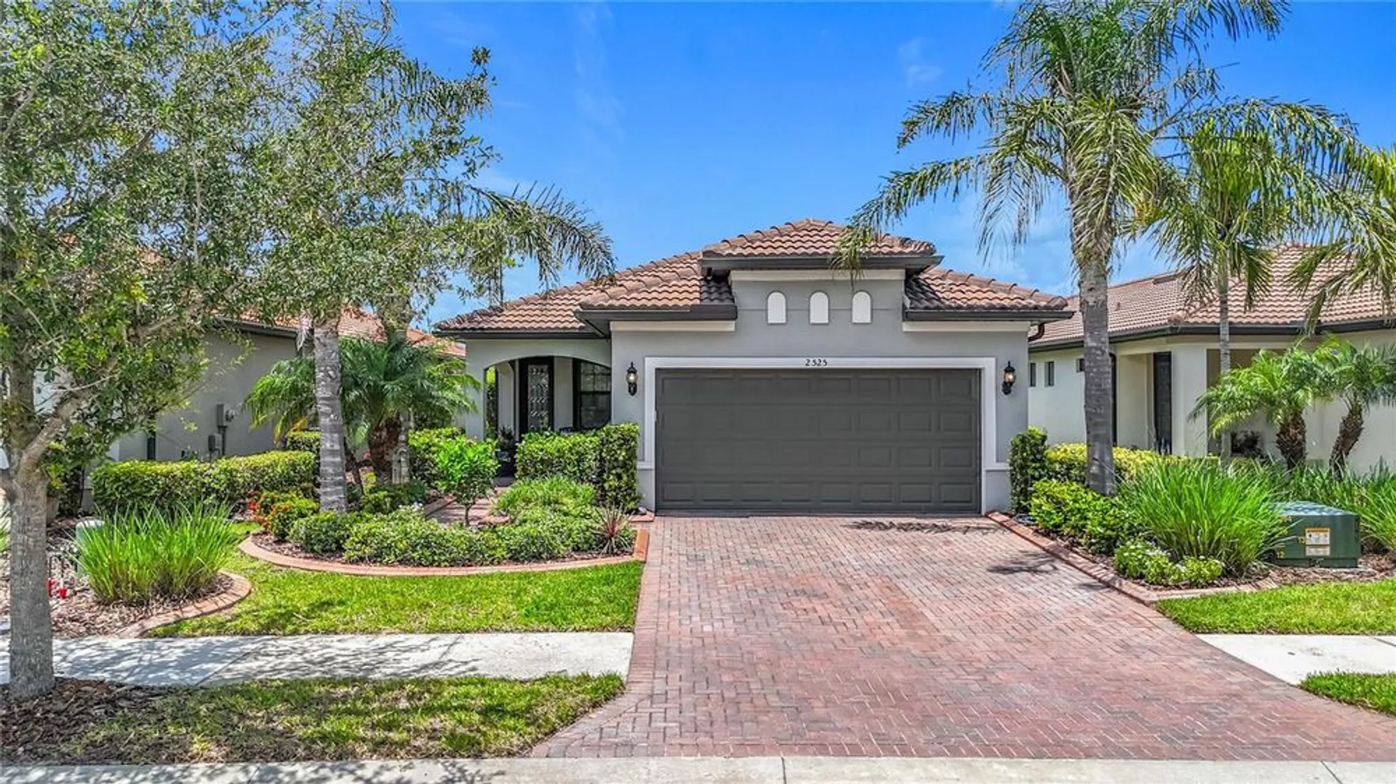 Property Slideshow image 28 of 33 | 2525 daisy dr, North Port, FL, 34289