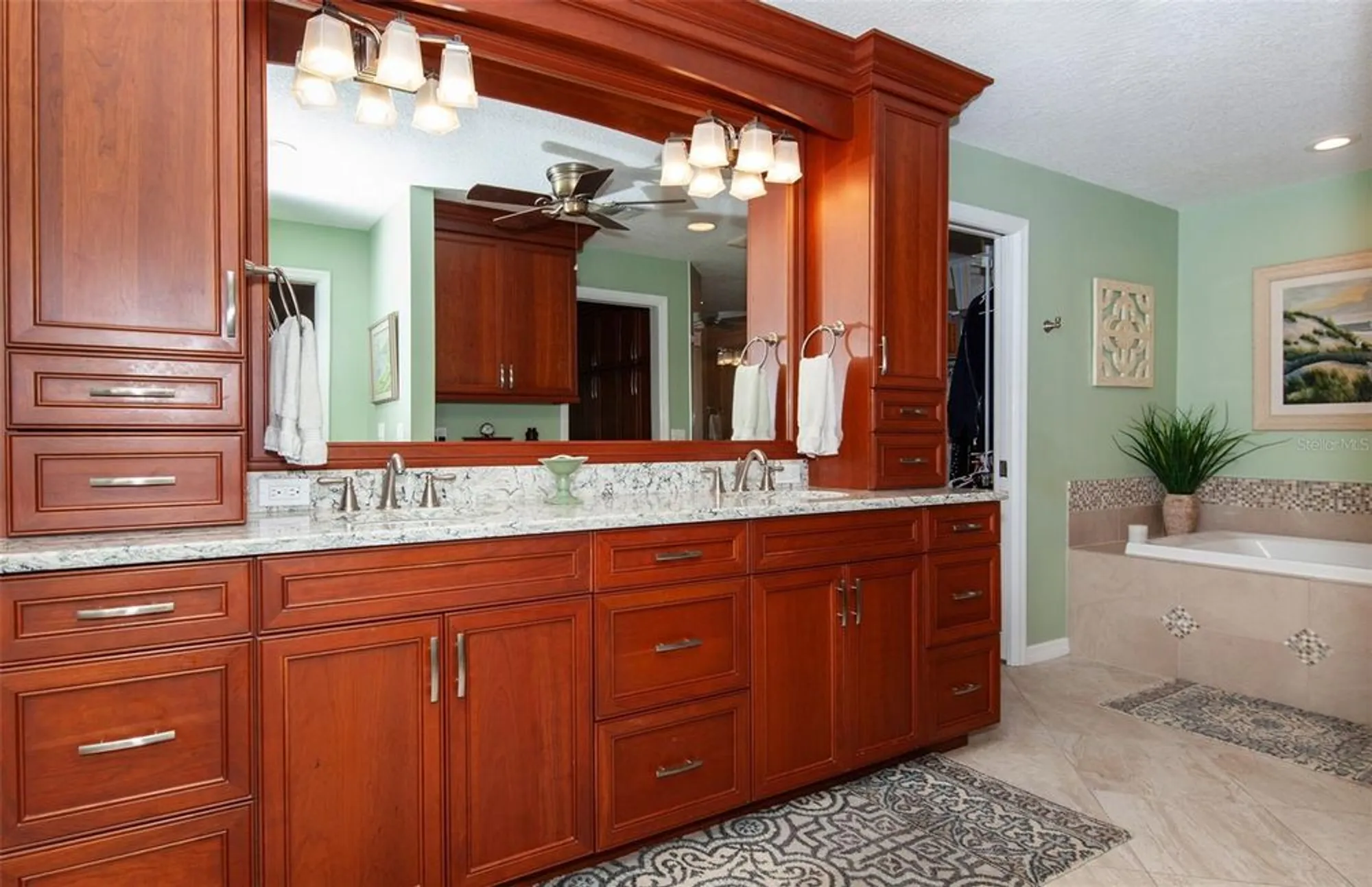 Property Slideshow image 39 of 77 | 810 carnoustie dr, Venice, FL, 34293