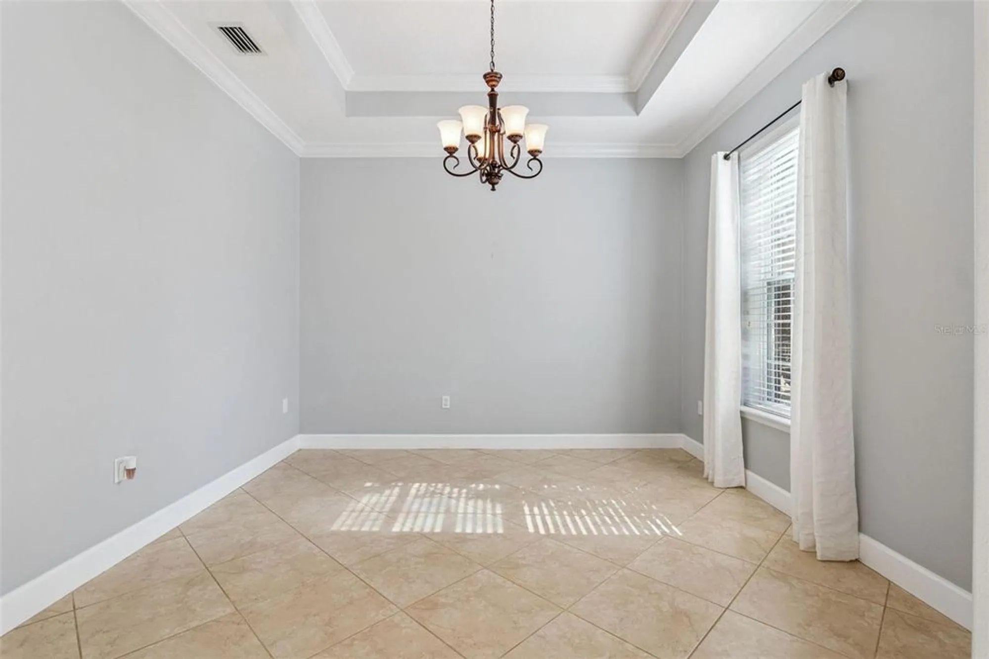 Property Slideshow image 10 of 56 | 1631 victoria gardens dr, Deland, FL, 32724