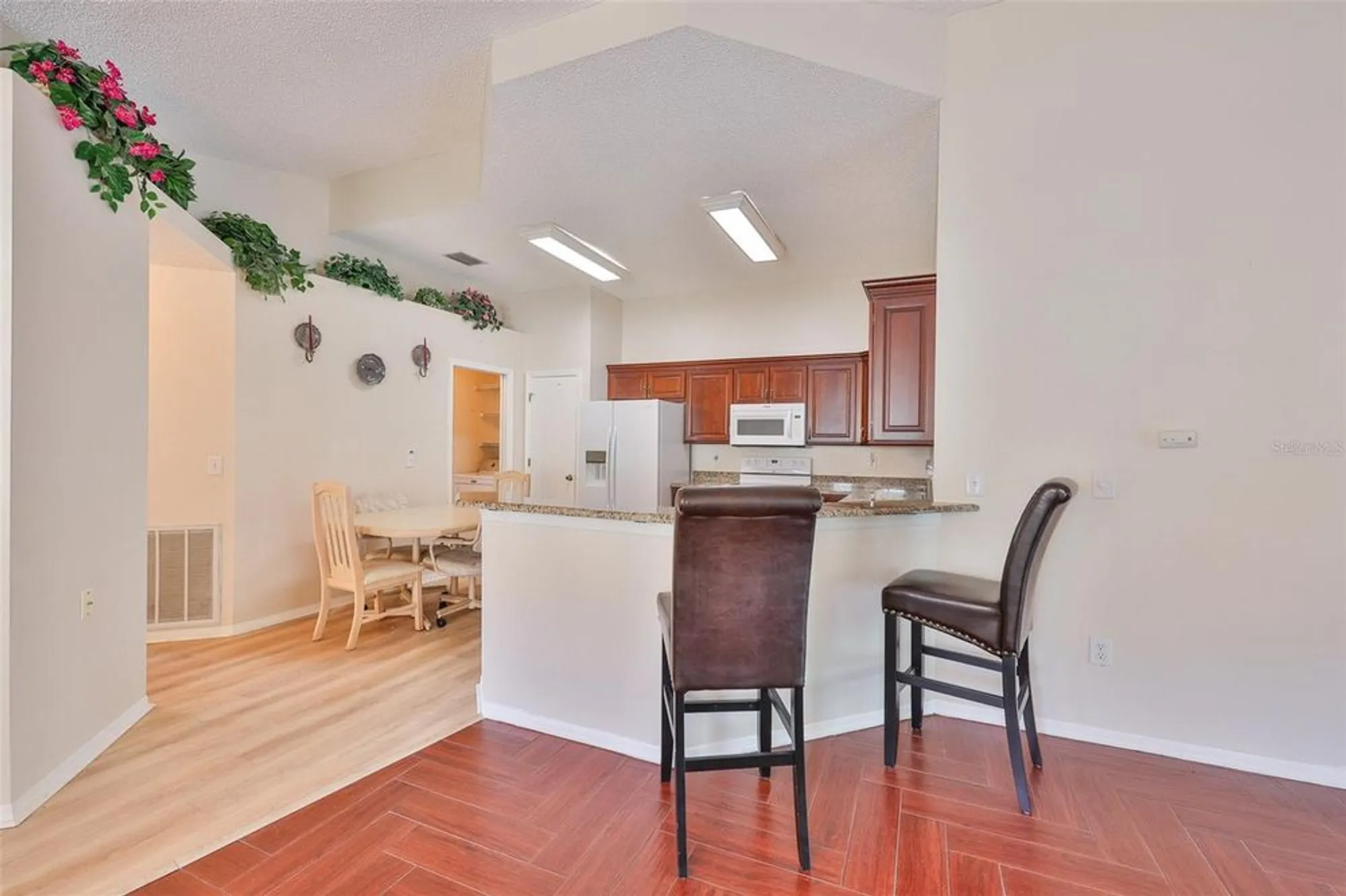 Property Slideshow image 6 of 40 | 2433 nantucket harbor loop, Sun City Center, FL, 33573