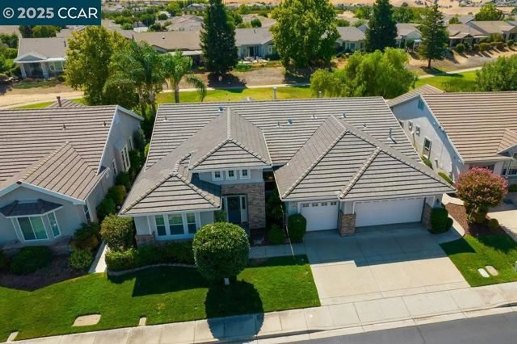 Property Slideshow image 37 of 40 | 742 richardson dr, Brentwood, CA, 94513