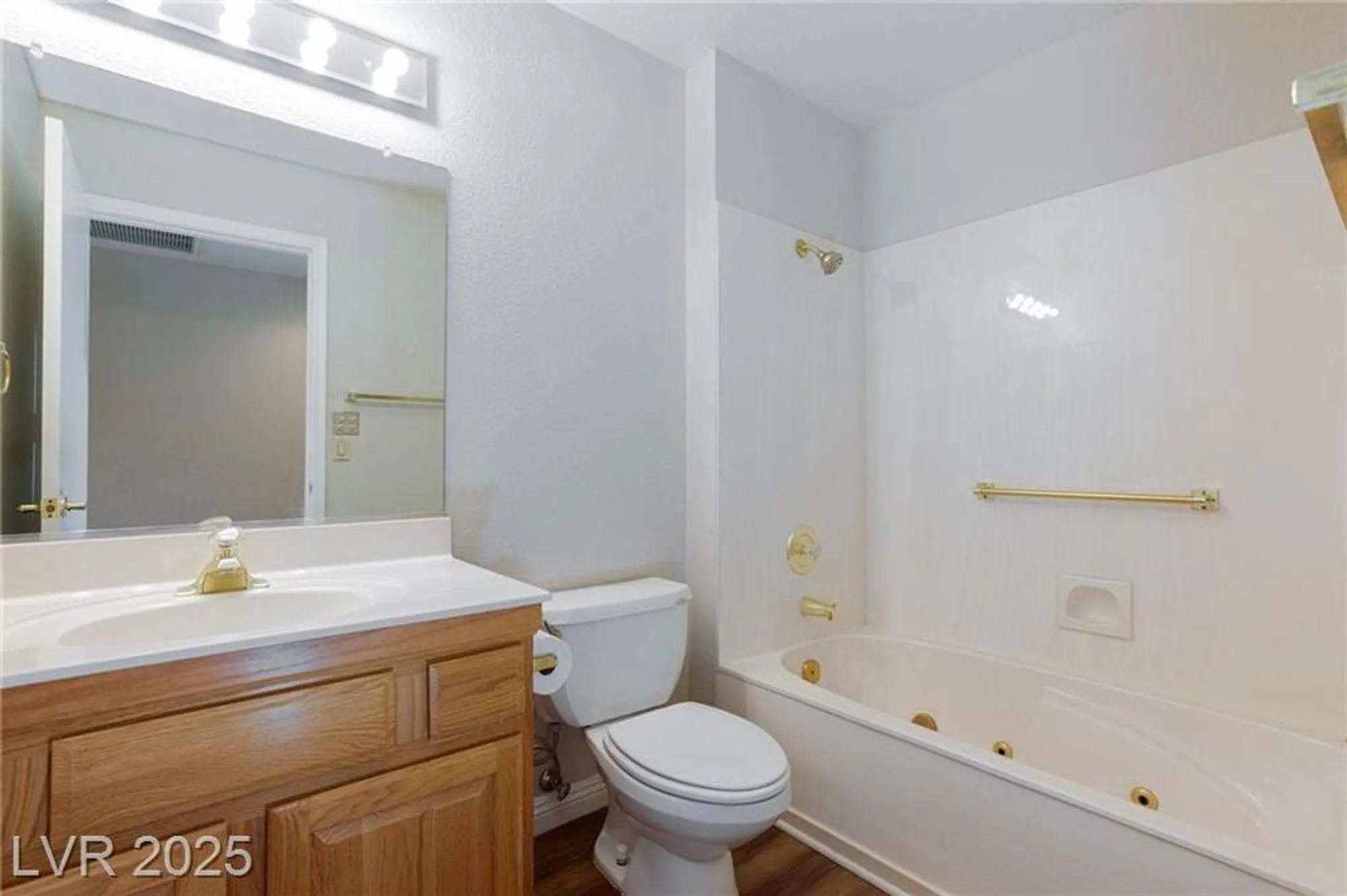 Property Slideshow image 21 of 39 | 8925 litchfield ave, Las Vegas, NV, 89134