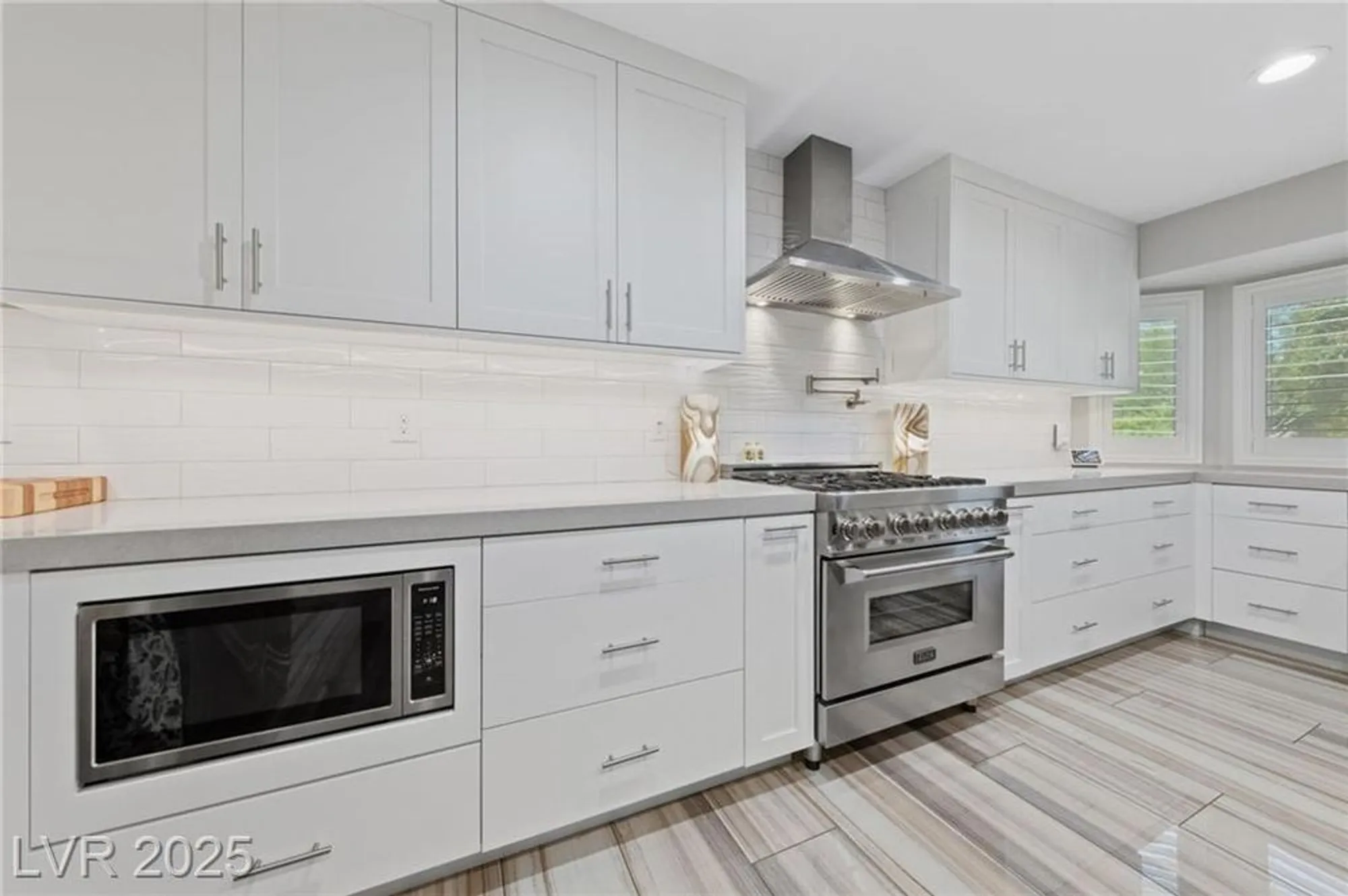 Property Slideshow image 13 of 70 | 2509 big timber dr, Las Vegas, NV, 89134