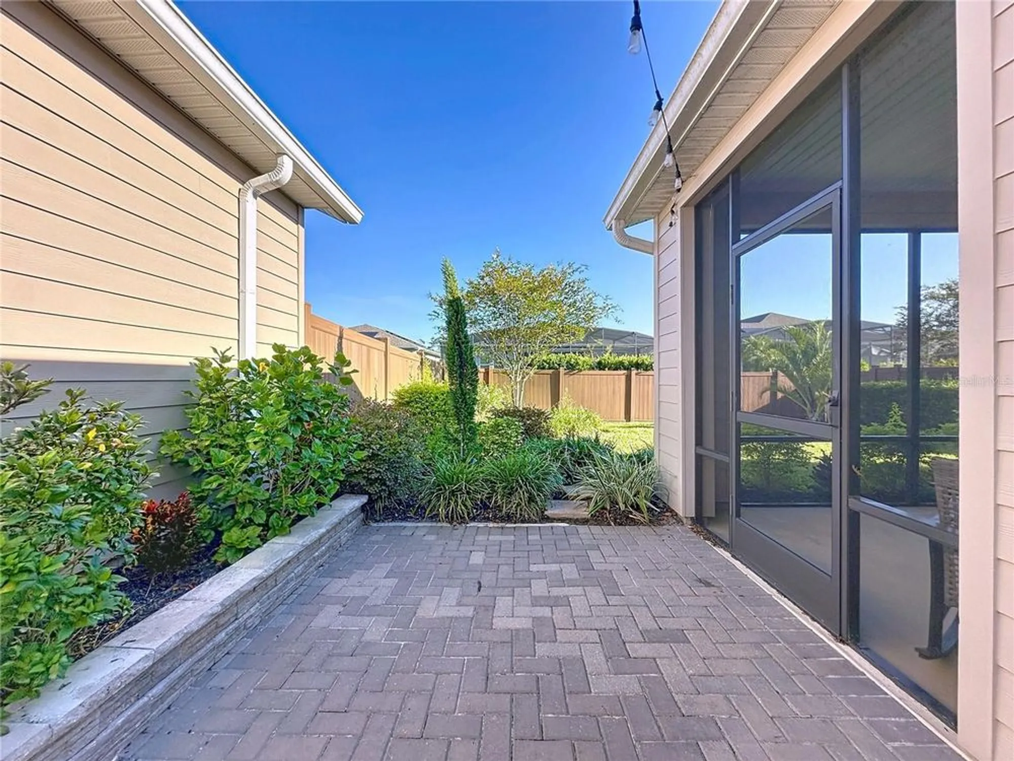 Property Slideshow image 41 of 79 | 373 alcove dr, Groveland, FL, 34736