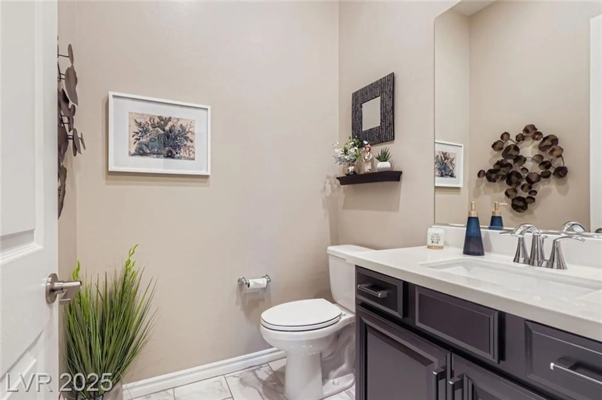 Property Slideshow image 16 of 58 | 316 gillespie glen ave, Henderson, NV, 89011