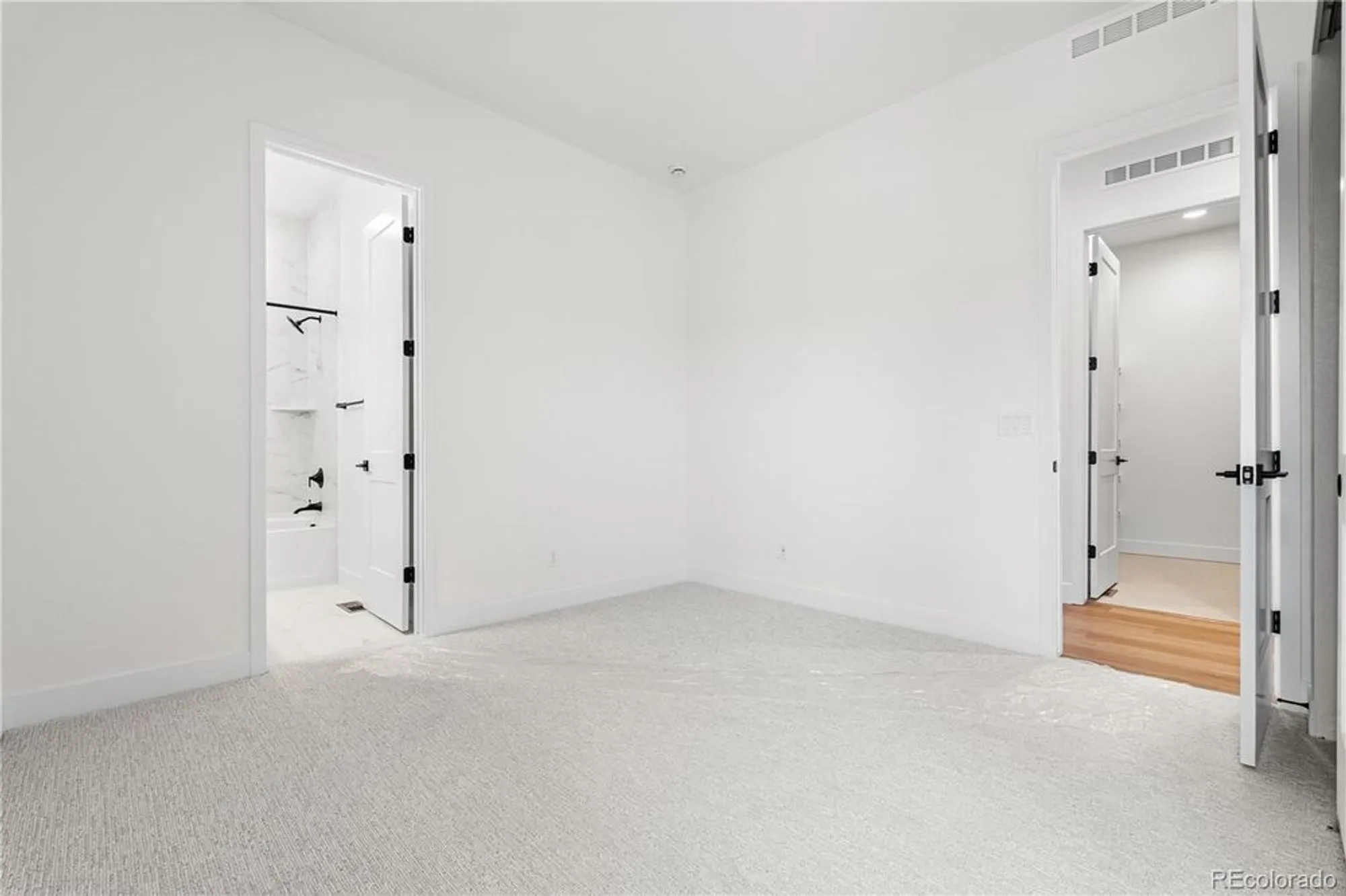 Property Slideshow image 10 of 35 | 11462 autumn moon st, Littleton, CO, 80125