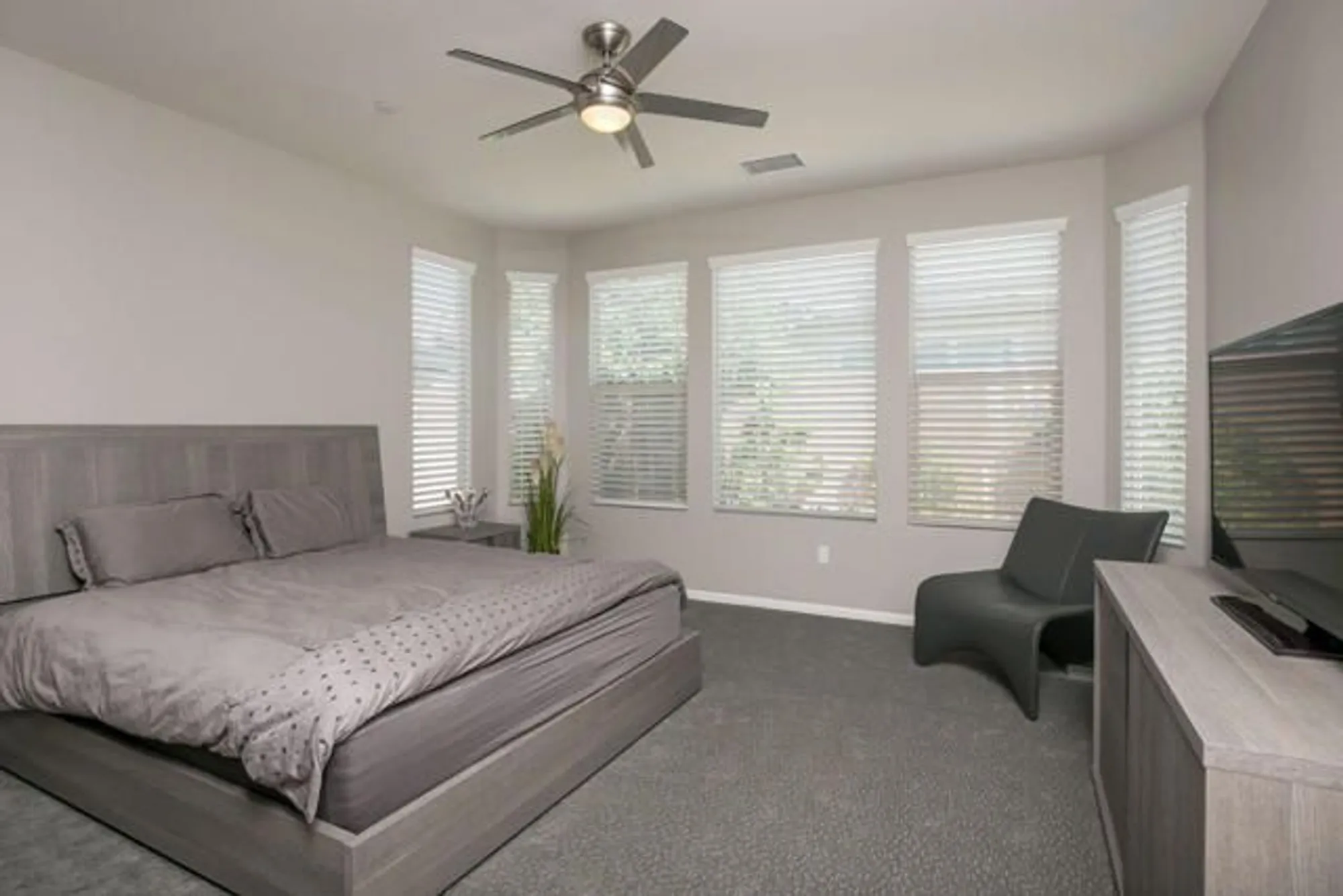 Property Slideshow image 12 of 51 | 82800 kingsboro ln, Indio, CA, 92201