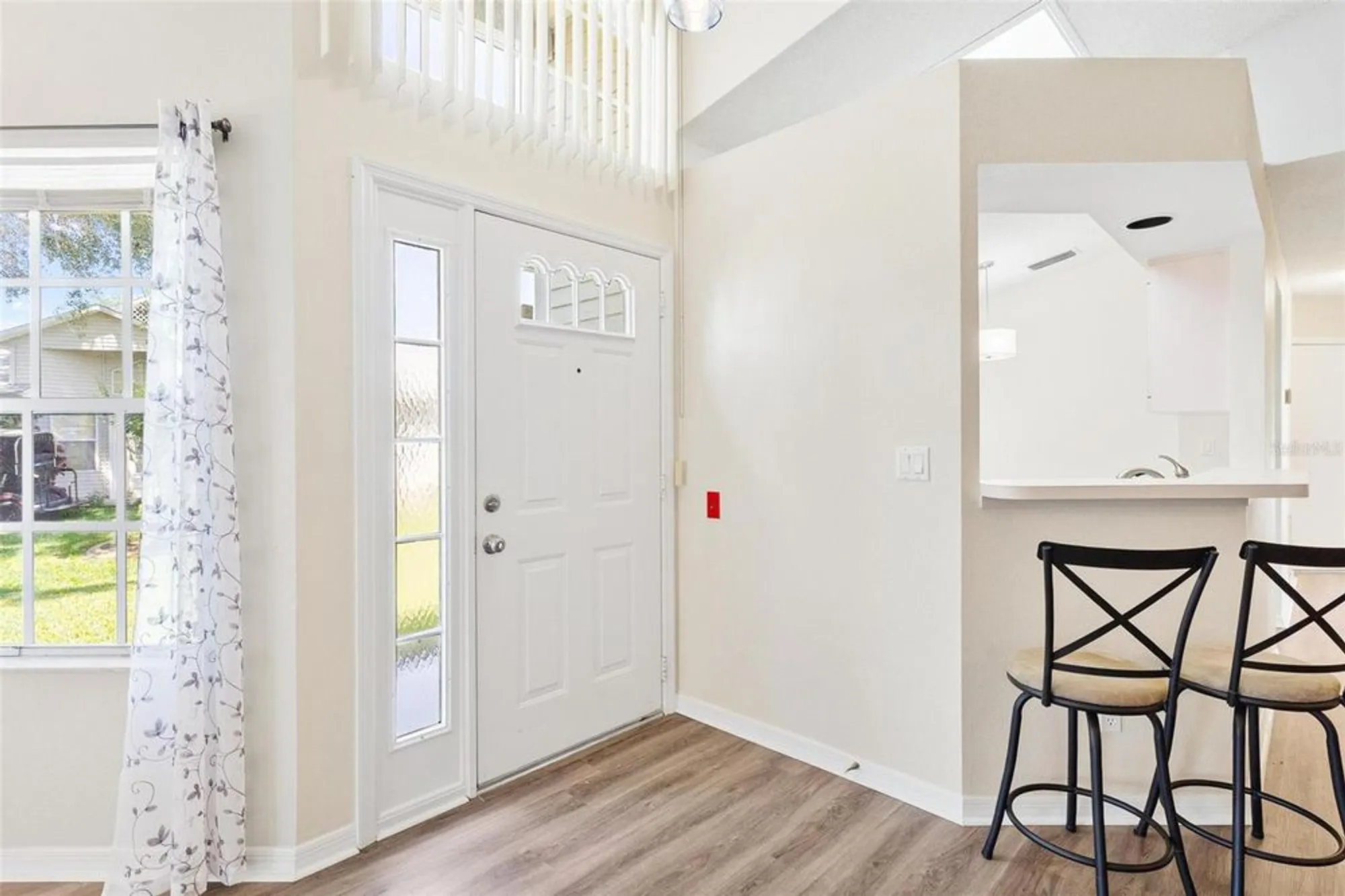 Property Slideshow image 13 of 49 | 26030 newcombe cir, Leesburg, FL, 34748