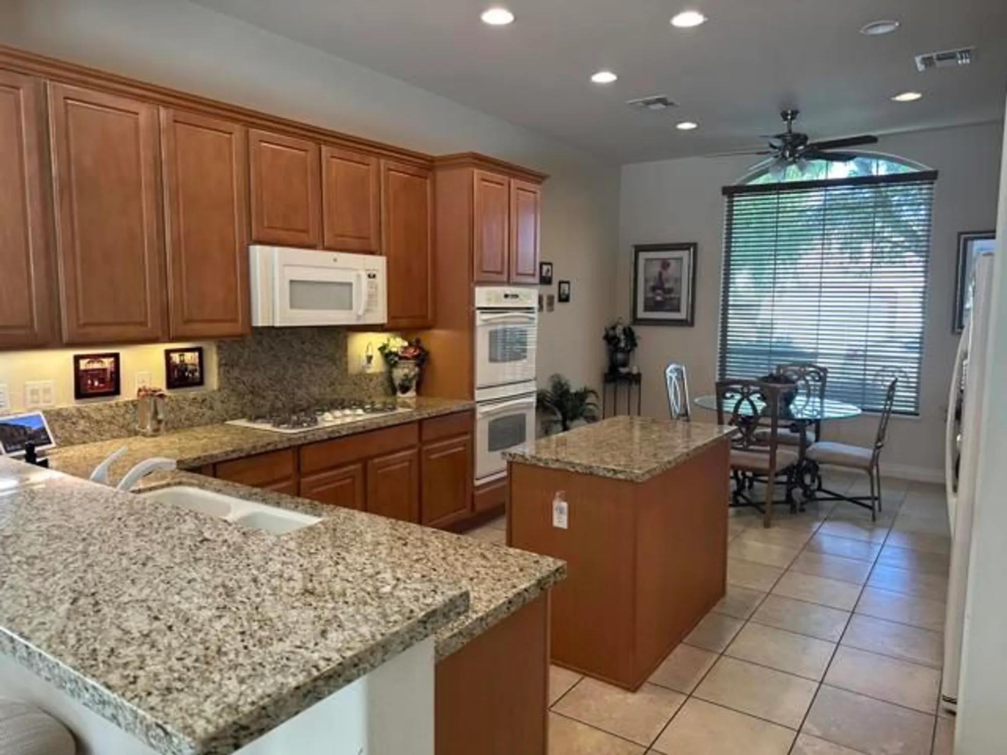 Property Slideshow image 4 of 16 | 80785 avenida santa carmen, Indio, CA, 92203