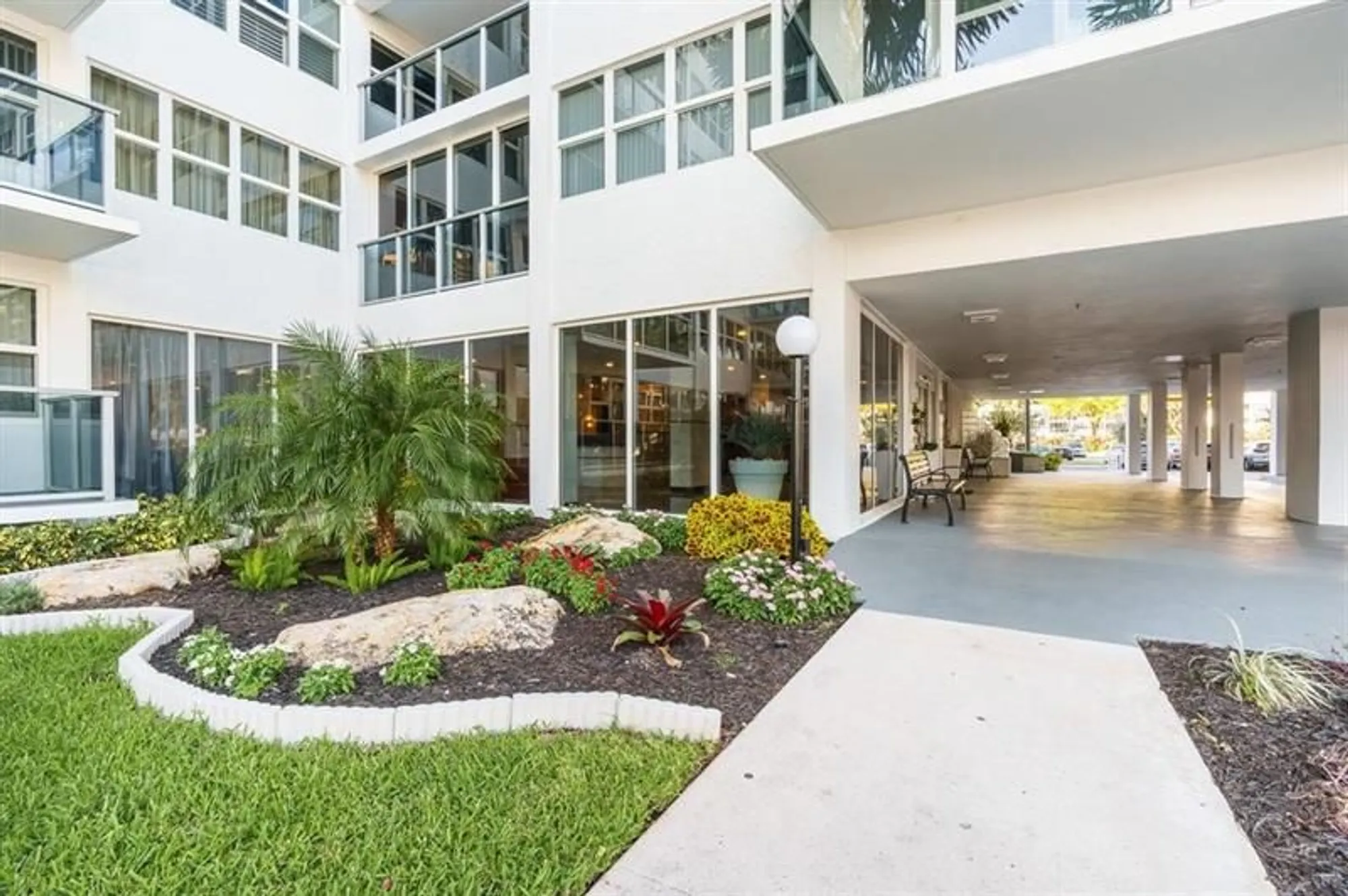 Property Slideshow image 19 of 28 | 3333 ne 34th st 1714, Fort Lauderdale, FL, 33308