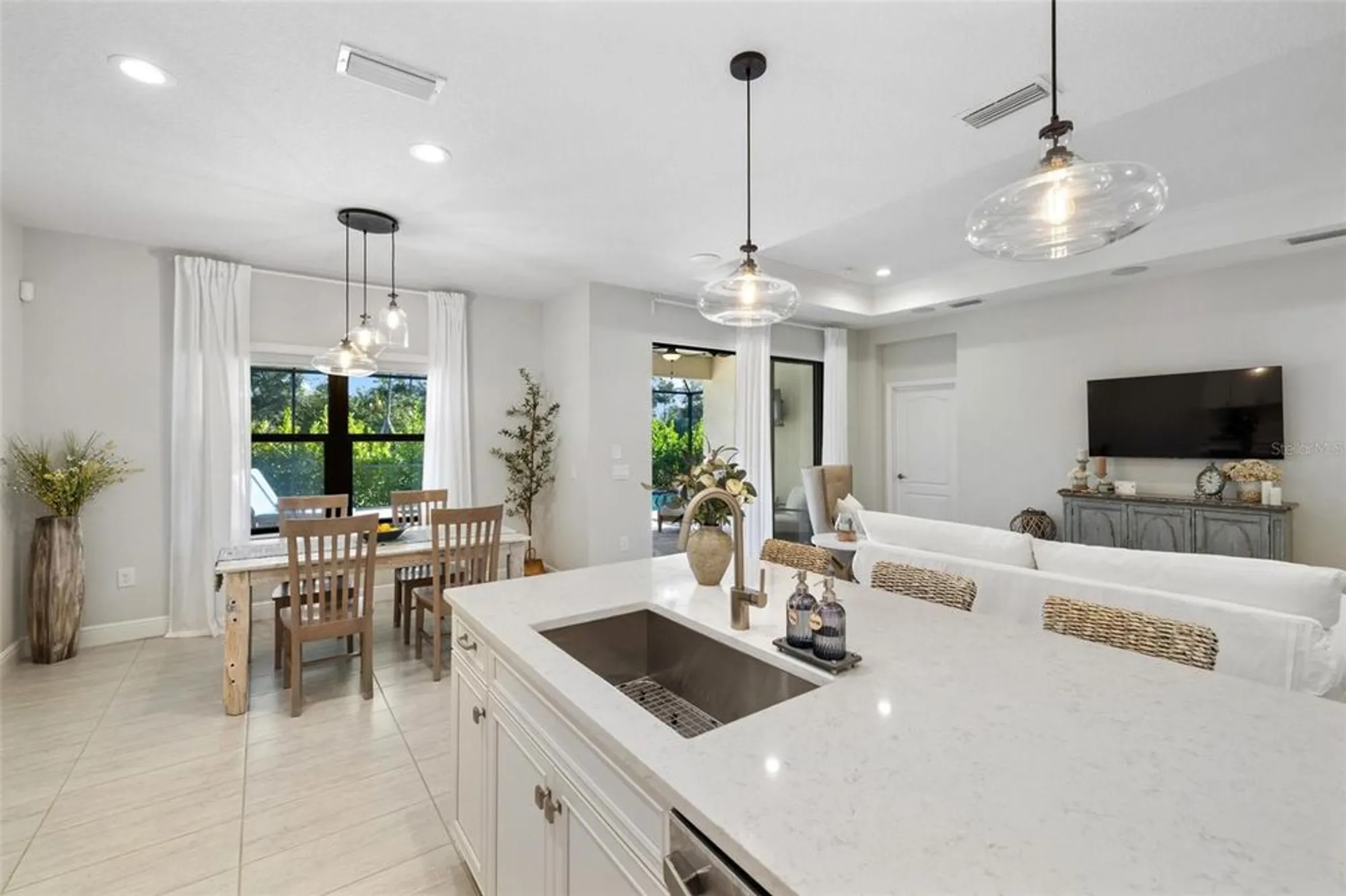 Property Slideshow image 13 of 75 | 13145 steinhatchee loop, Venice, FL, 34293