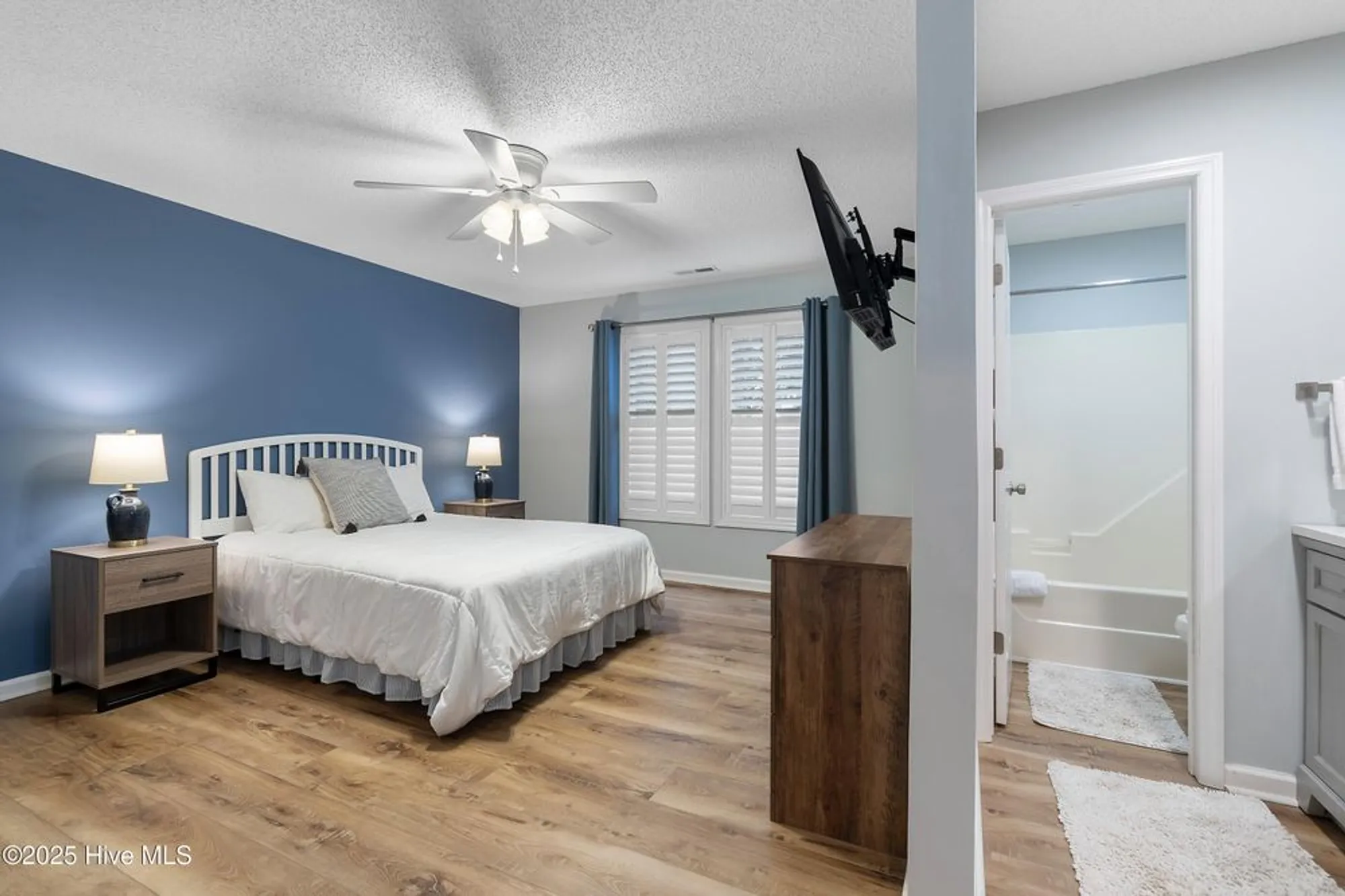 Property Slideshow image 27 of 53 | 3350 club villa dr 1501, Southport, NC, 28461