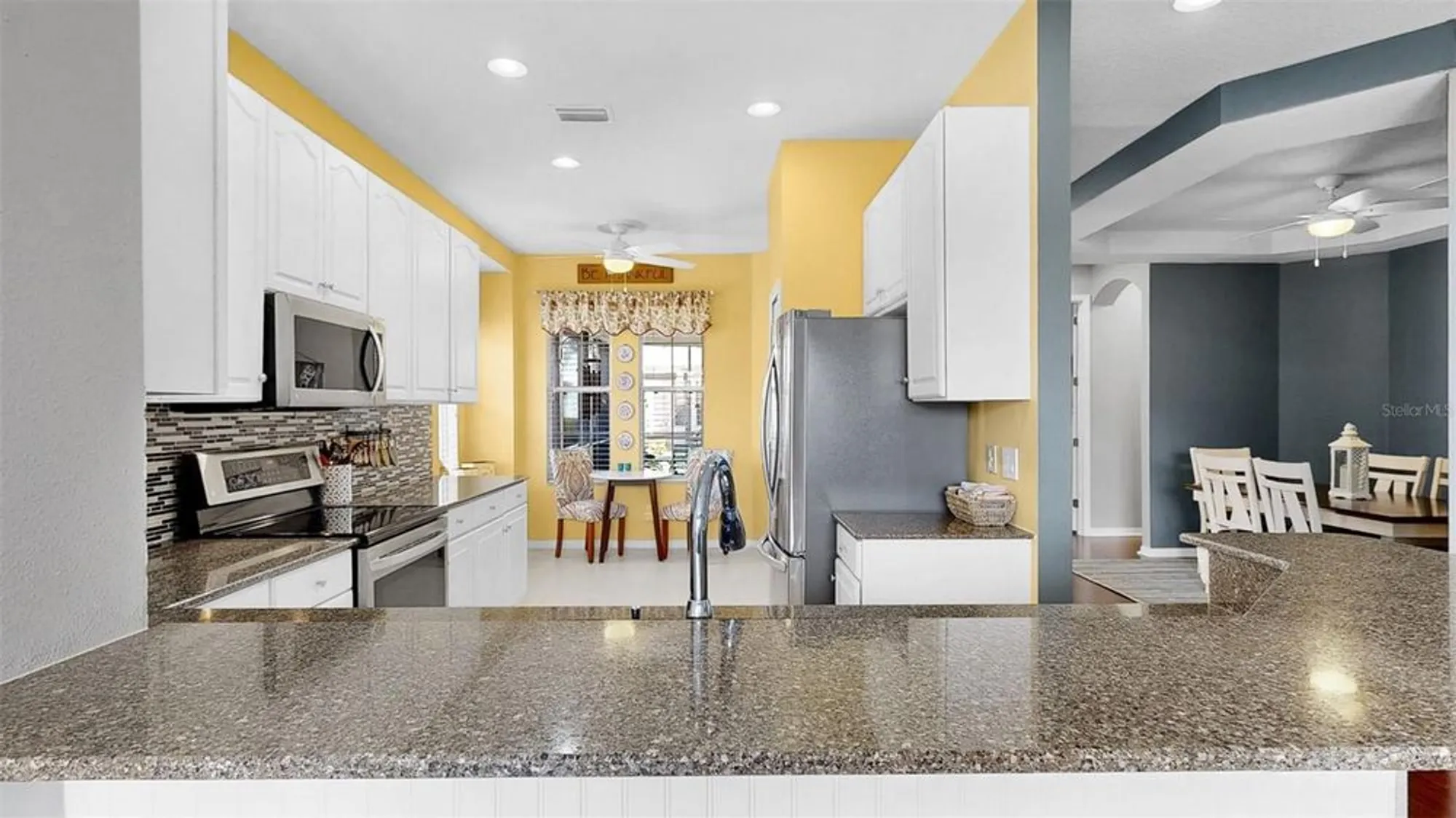 Property Slideshow image 18 of 57 | 203 oceania ct, Apollo Beach, FL, 33572