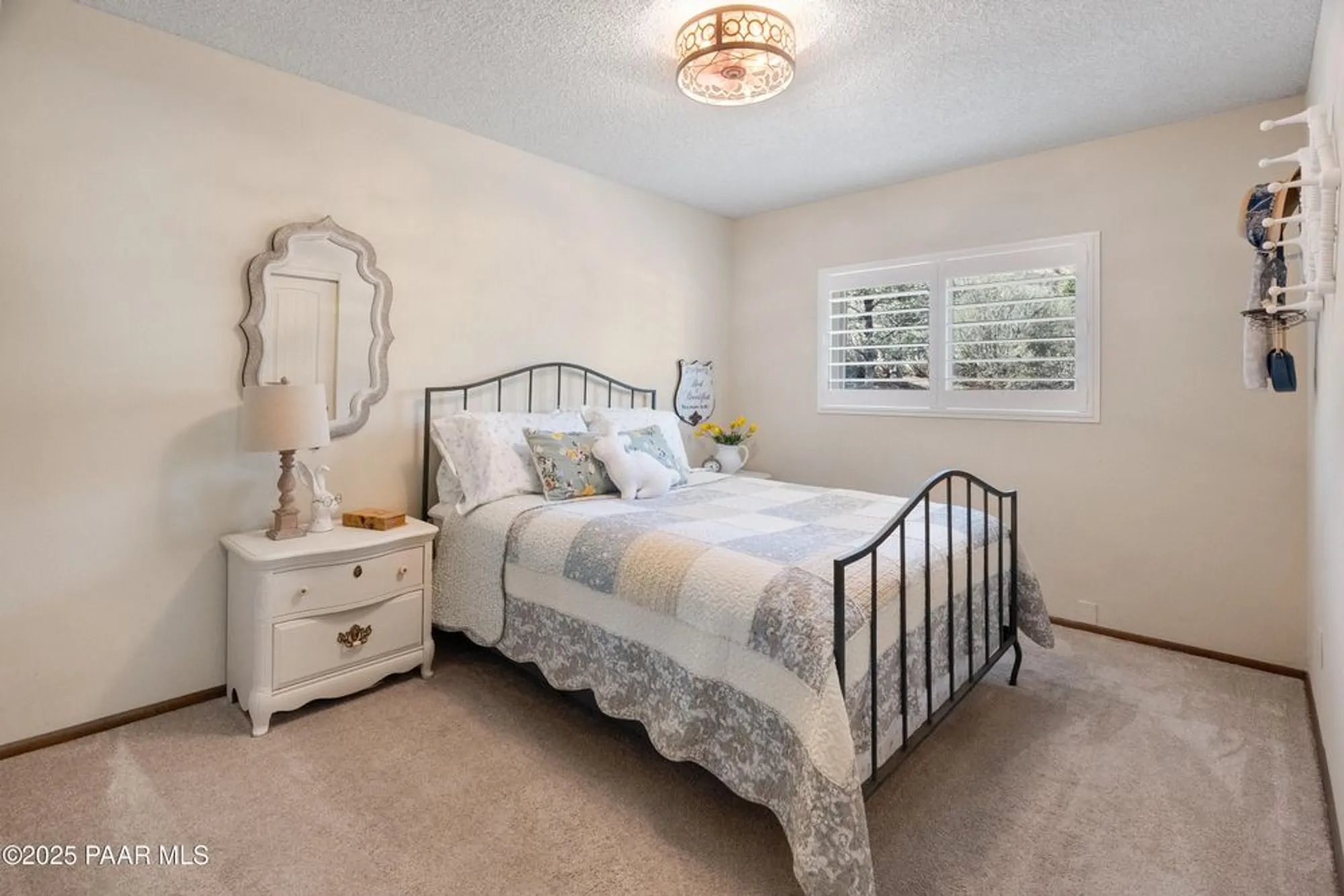 Property Slideshow image 22 of 45 | 722 sunrise blvd, Prescott, AZ, 86301