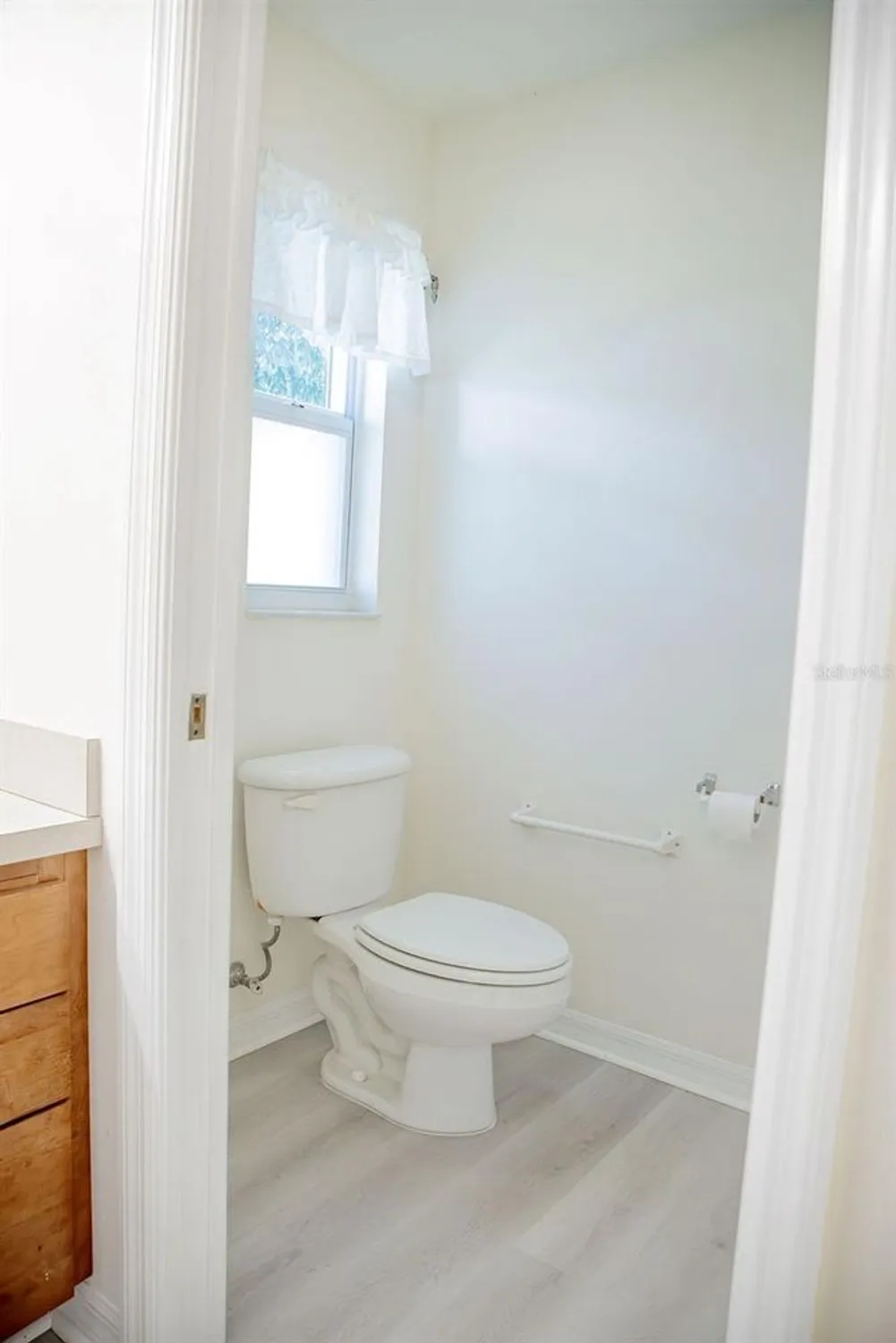 Property Slideshow image 24 of 45 | 231 lake suzanne dr, Lake Wales, FL, 33859