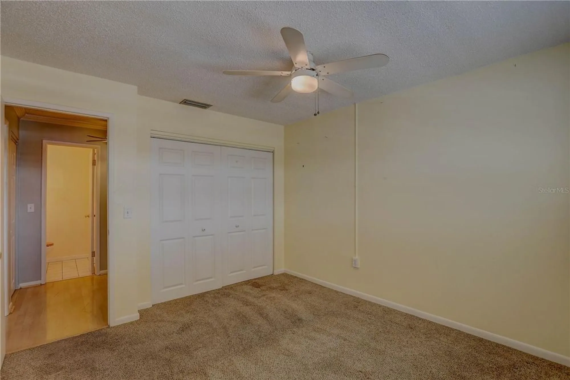 Property Slideshow image 25 of 41 | 5501 80th st n unit 406, Saint Petersburg, FL, 33709