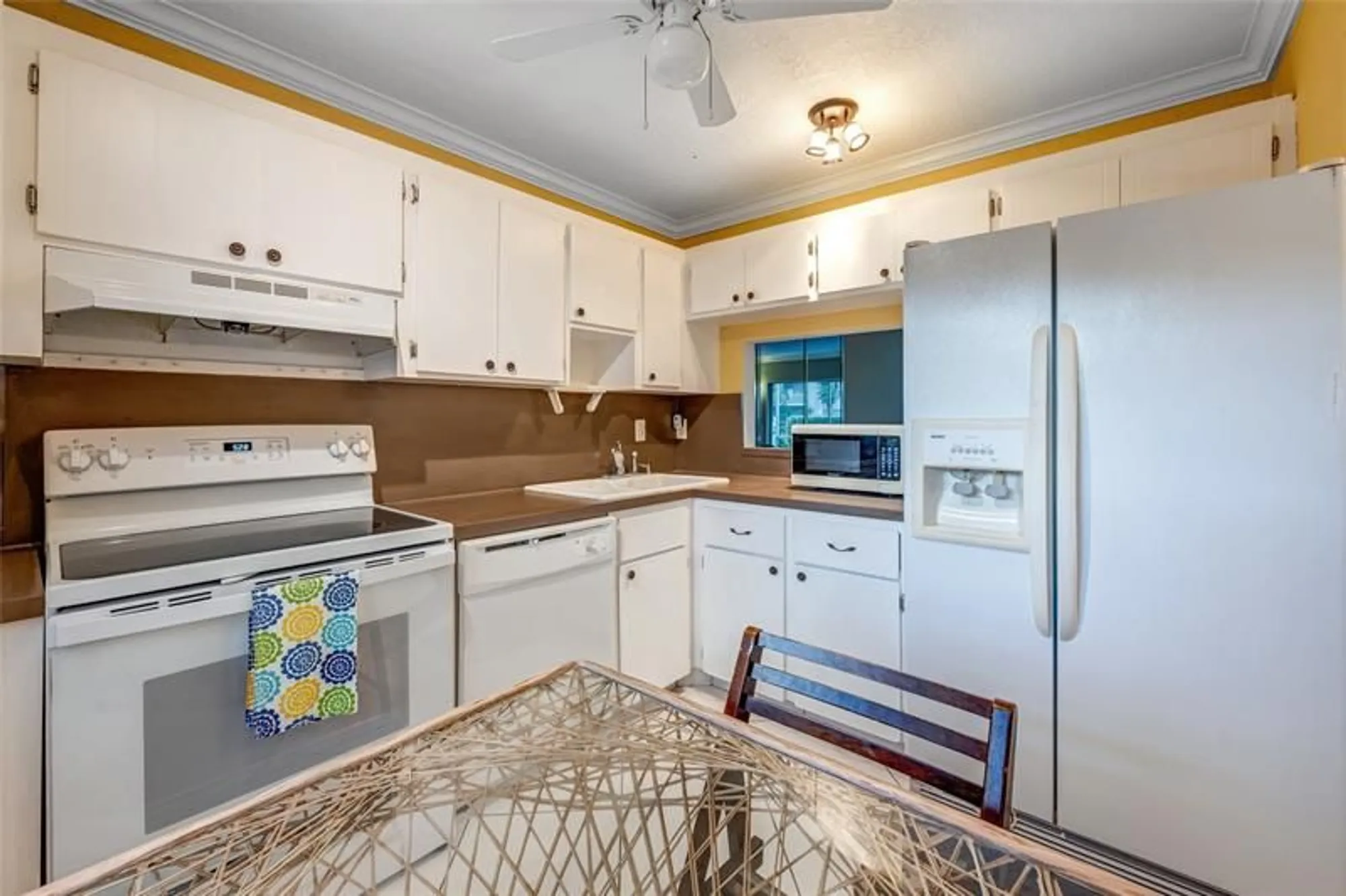 Property Slideshow image 9 of 21 | 3774 inverrary blvd apt 104p, Lauderhill, FL, 33319