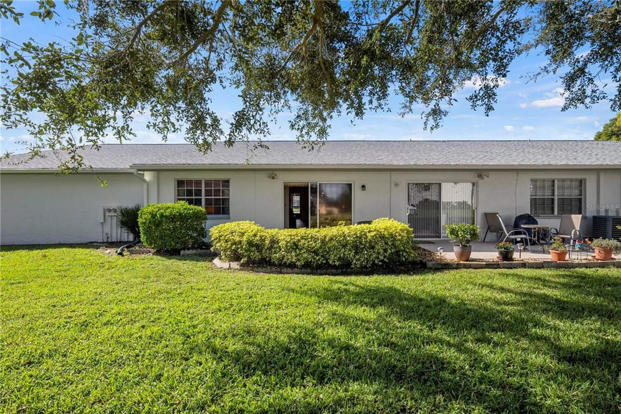 Property Slideshow image 14 of 100 | 3420 stonehaven ct d, Palm Harbor, FL, 34684