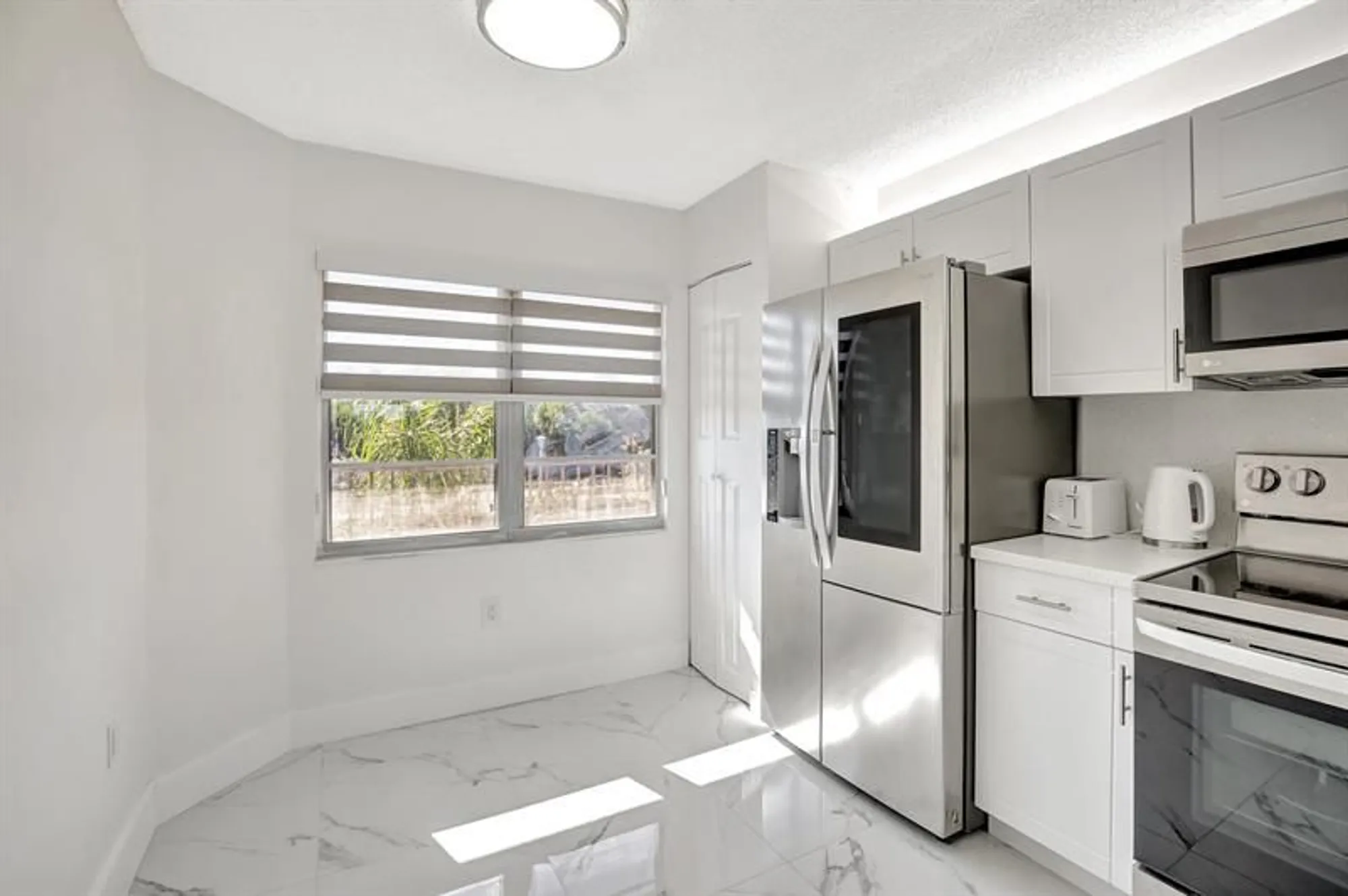 Property Slideshow image 8 of 45 | 13355 sw 16th ct, Pembroke Pines, FL, 33027