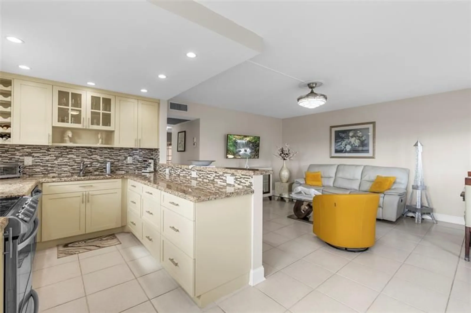 Property Slideshow image 6 of 67 | 4073 harwood f # 4073, Deerfield Beach, FL, 33442