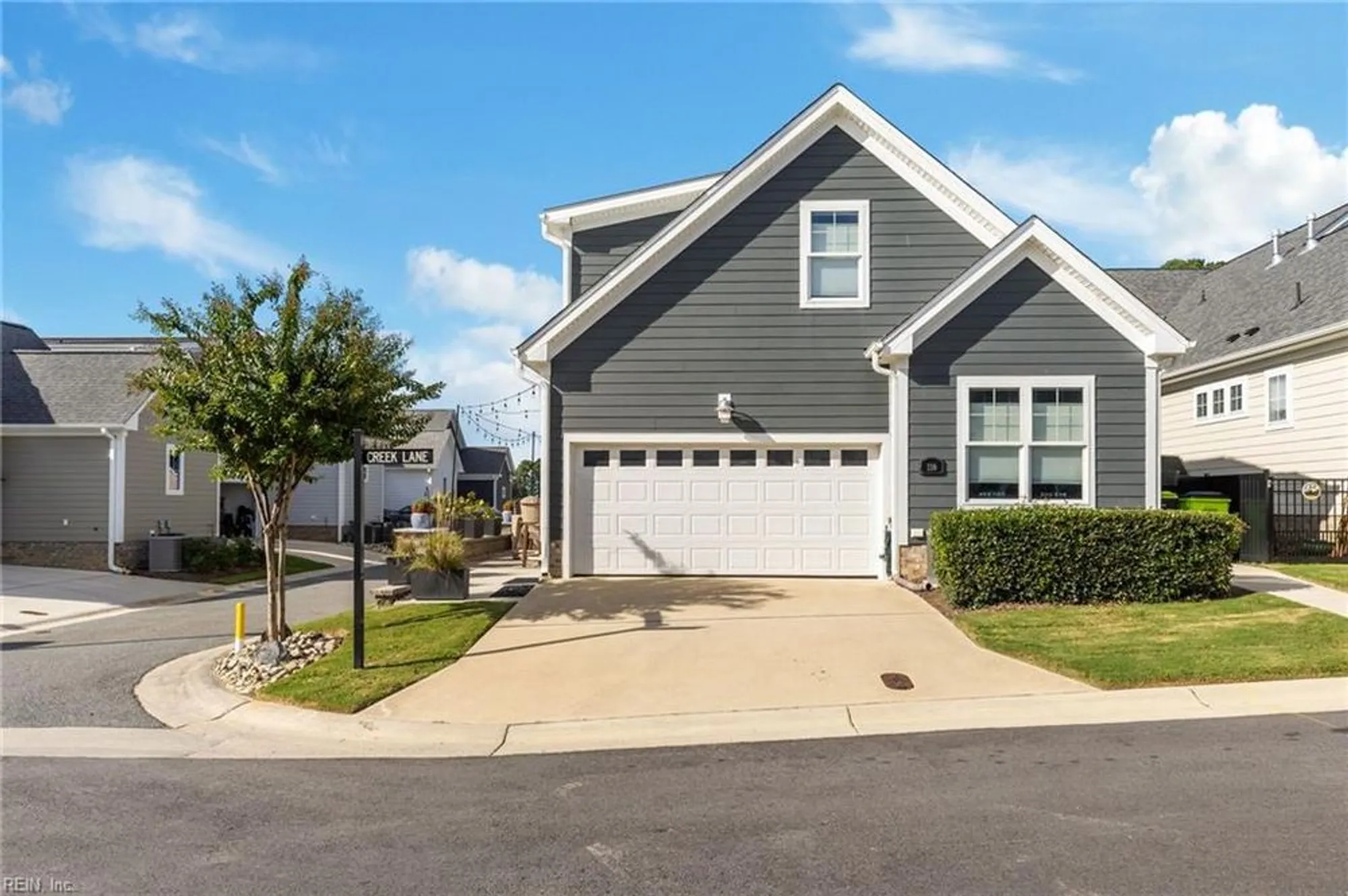 Property Slideshow image 3 of 50 | 116 creek ln, Suffolk, VA, 23435