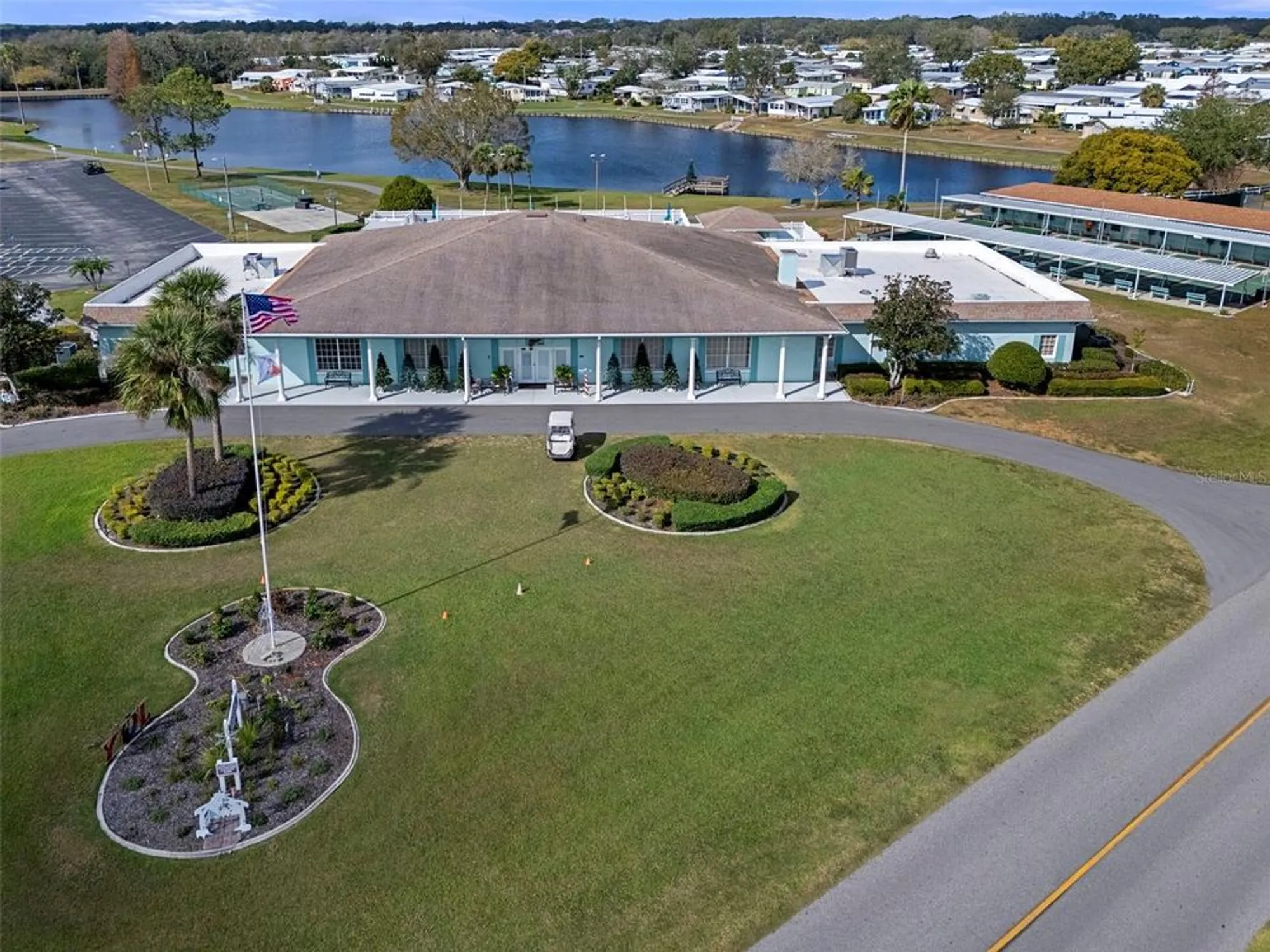 Property Slideshow image 45 of 59 | 5079 lodgewood dr, Lakeland, FL, 33810