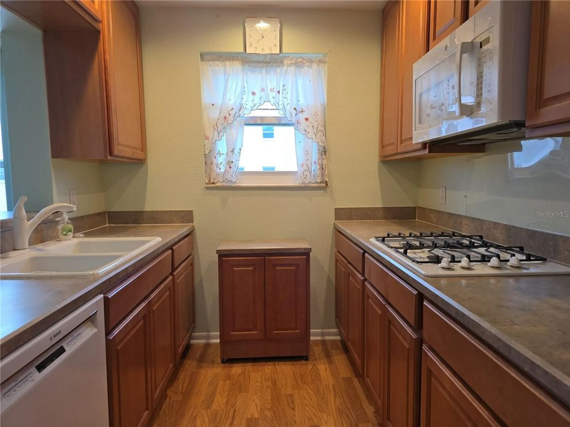 Property Slideshow image 12 of 57 | 5603 80th st n unit 410, St Petersburg, FL, 33709