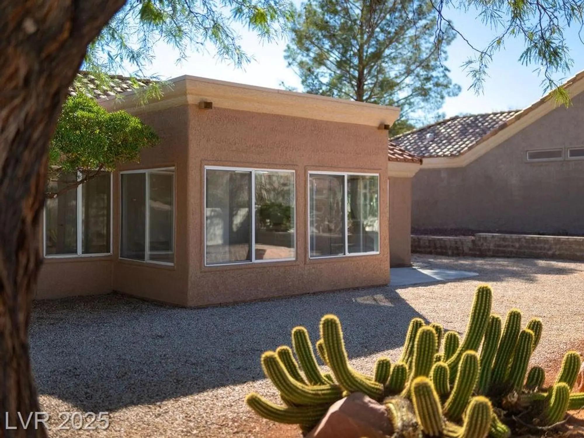 Property Slideshow image 22 of 29 | 9536 ruby hills dr, Las Vegas, NV, 89134