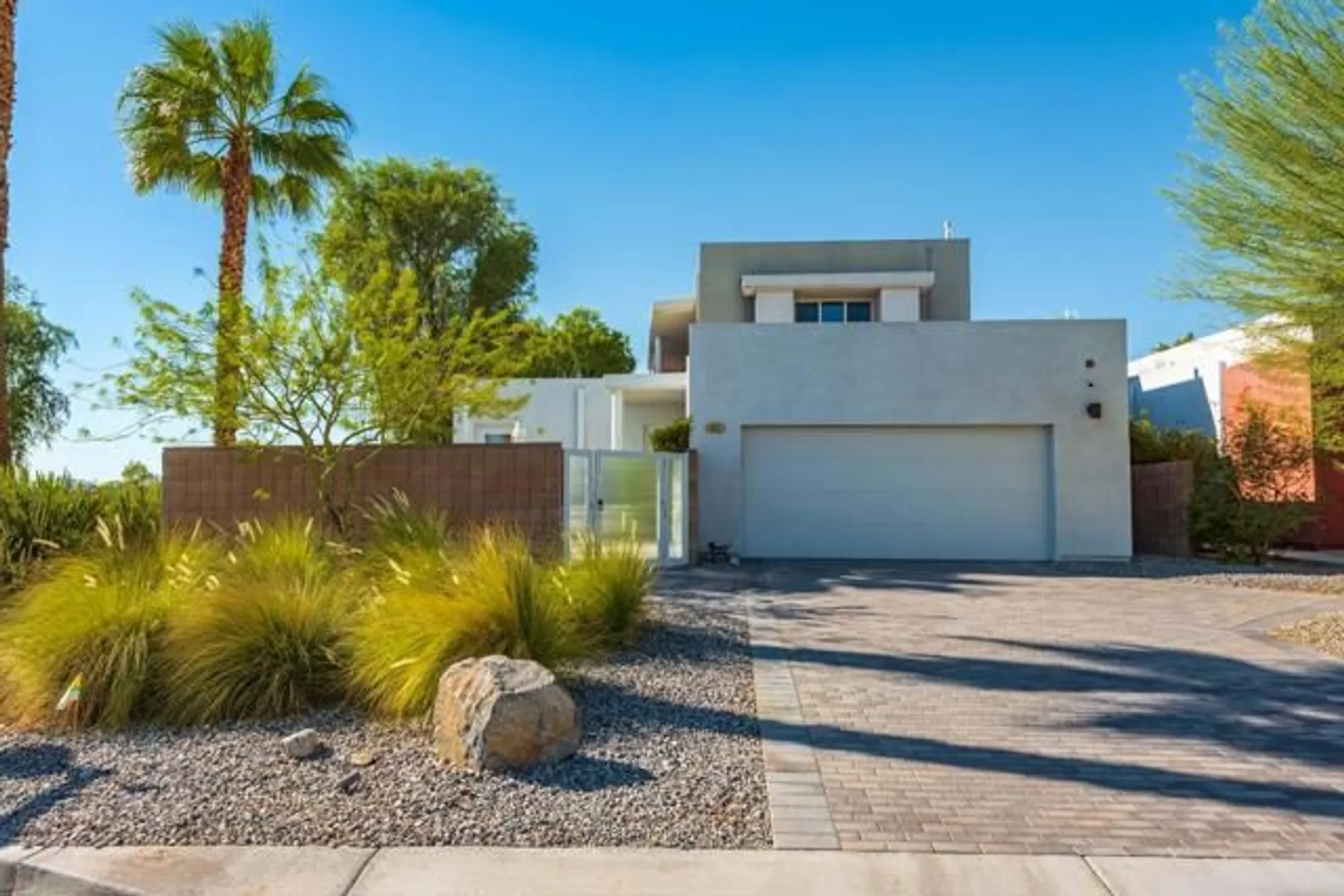 Property Slideshow image 2 of 31 | 4962 frey way, Palm Springs, CA, 92262