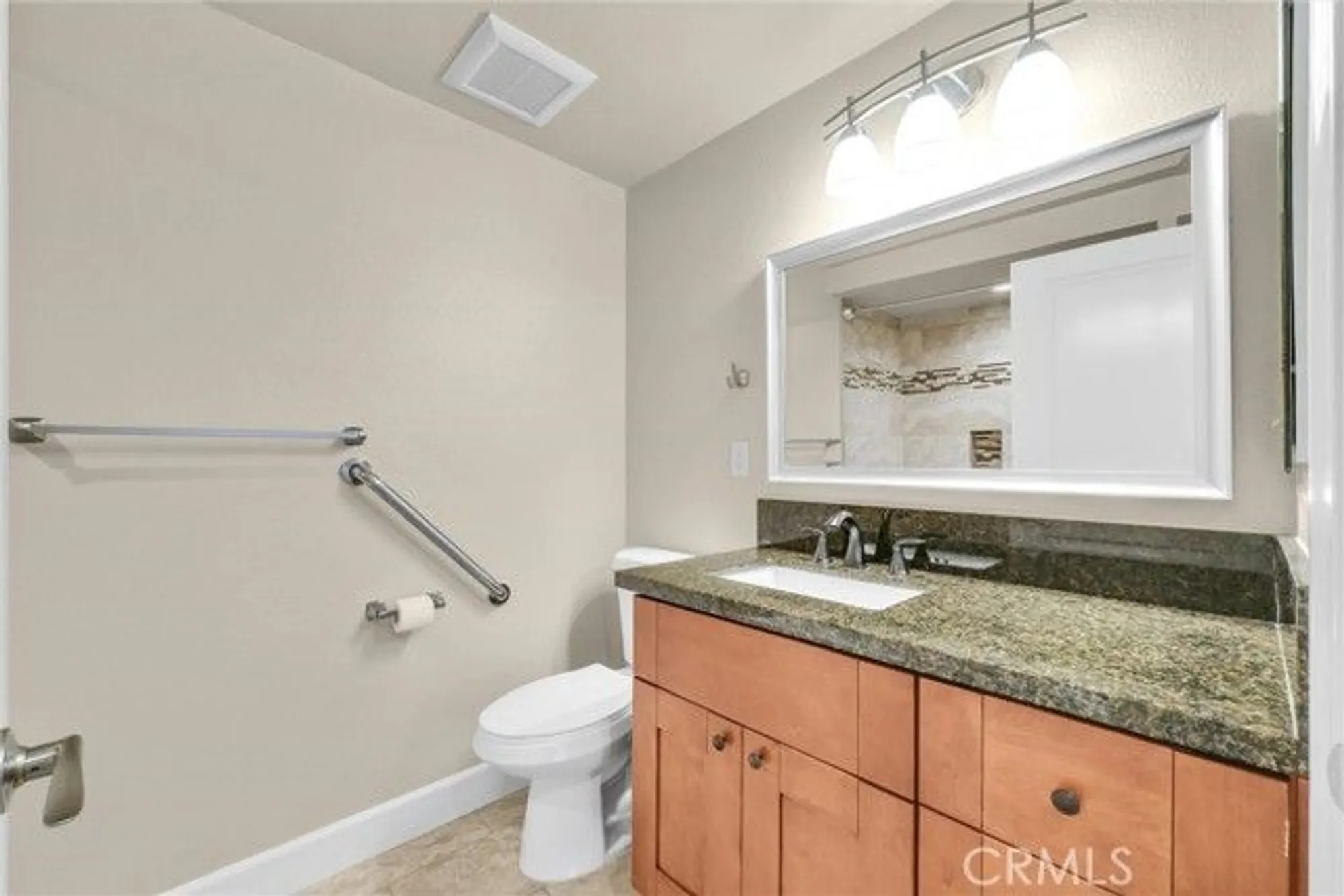 Property Slideshow image 16 of 28 | 2260 via puerta c, Laguna Woods, CA, 92637
