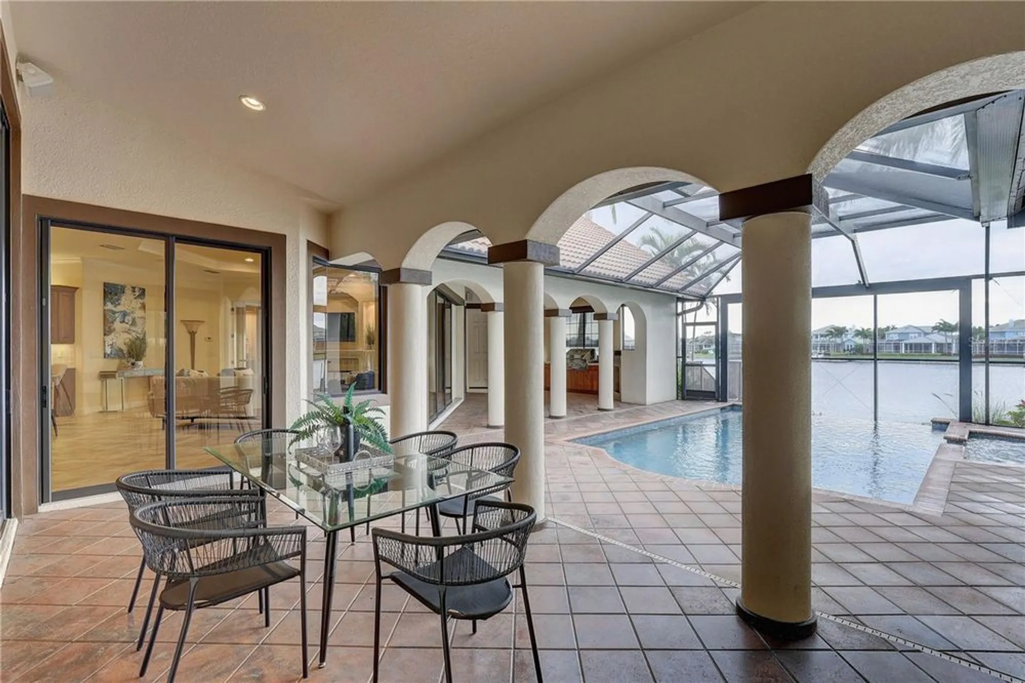 Property Slideshow image 39 of 61 | 5408 tybee island dr, Apollo Beach, FL, 33572