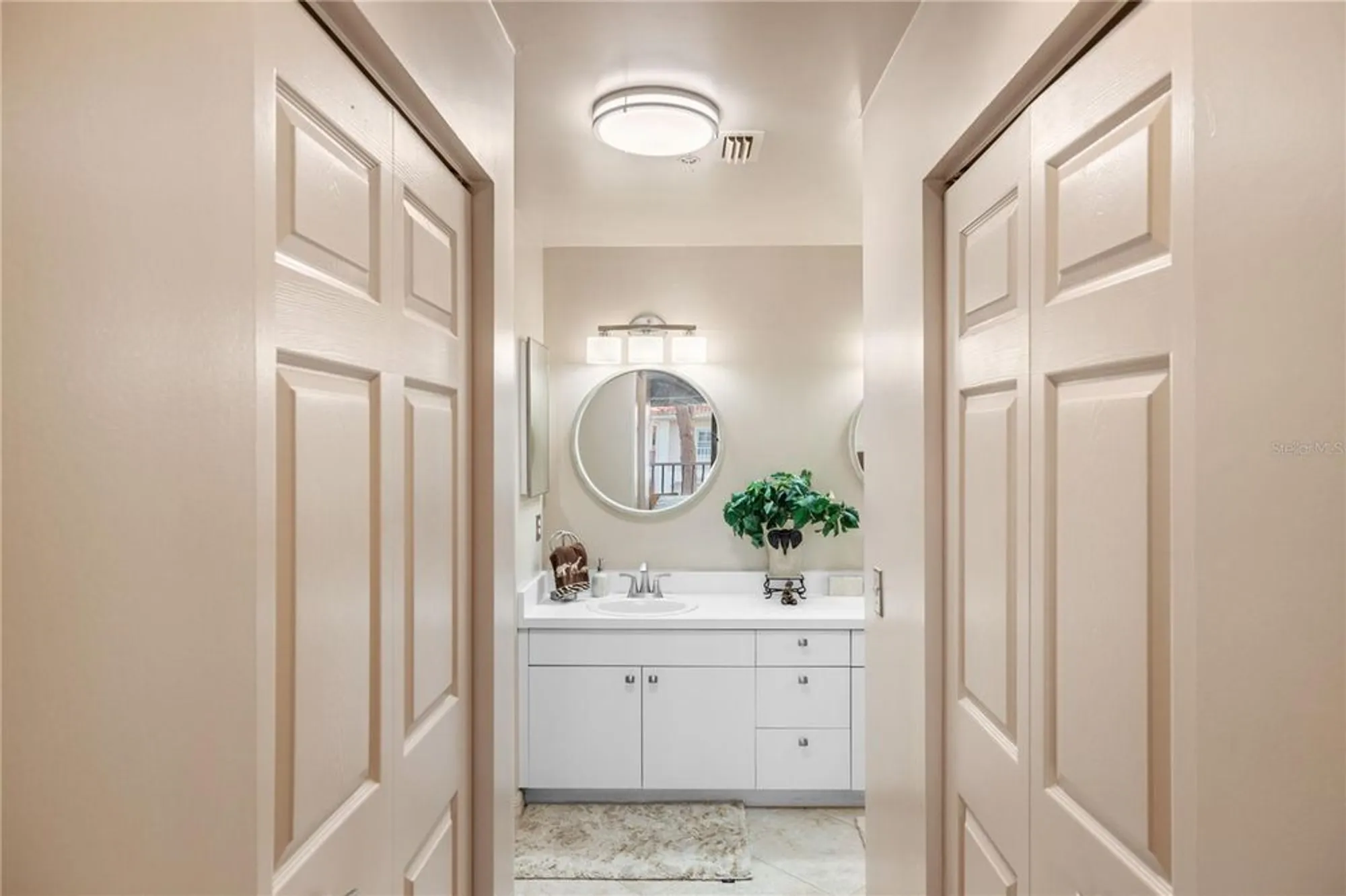 Property Slideshow image 24 of 55 | 4244 central sarasota pkwy apt 726, Sarasota, FL, 34238